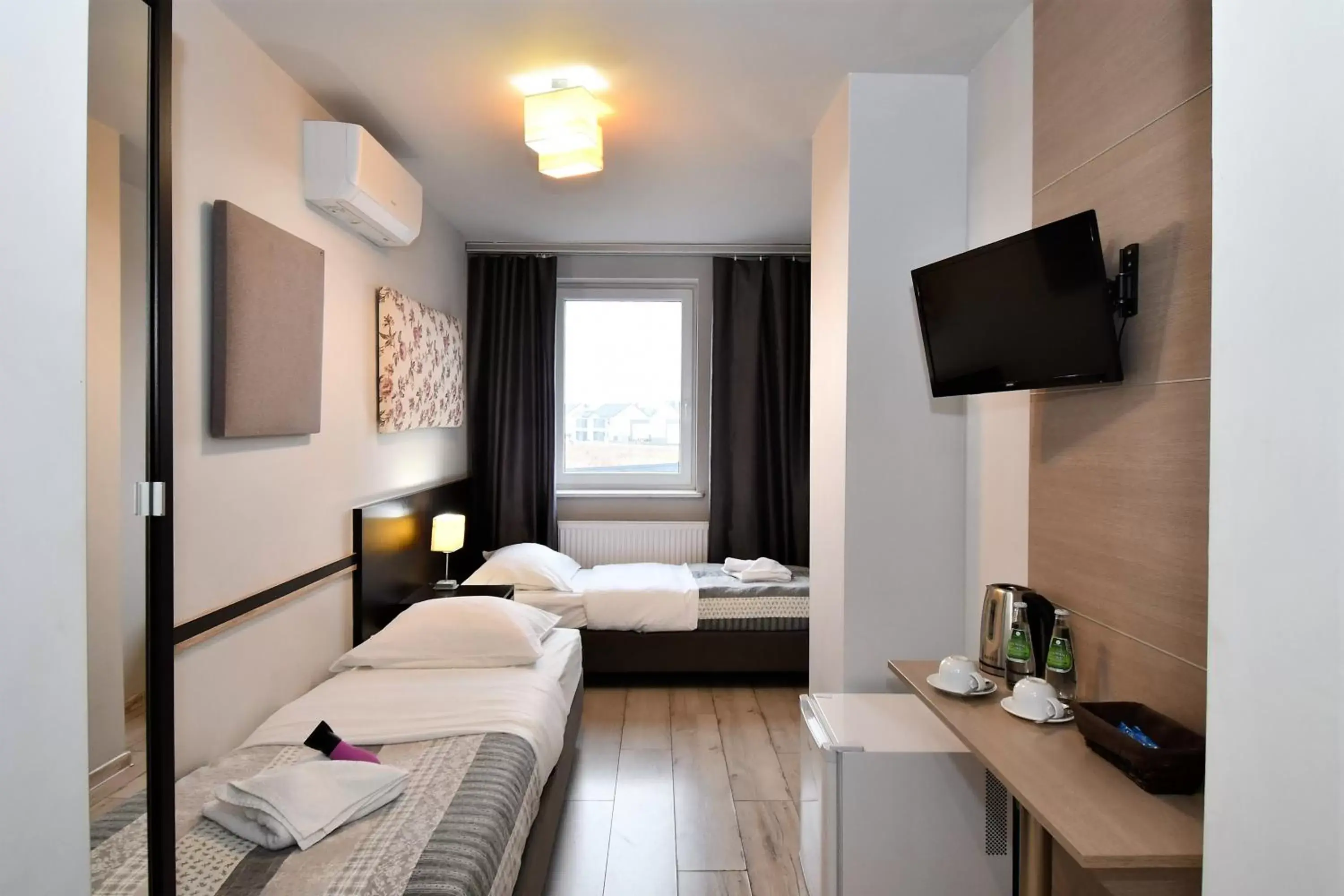 Double Room in Sleepinn Gdansk Airport Double Room in Sleepinn Gdansk Airport