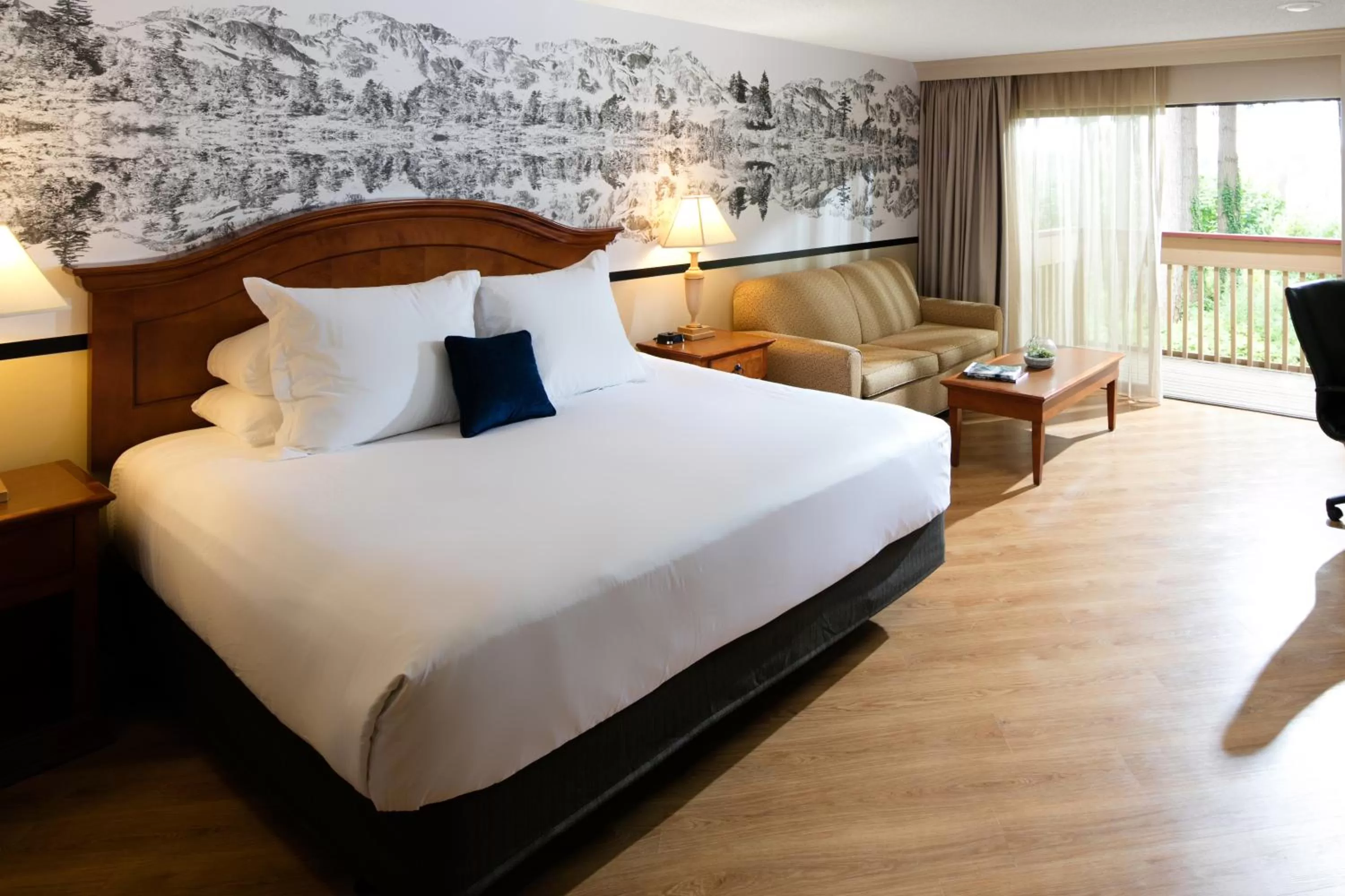 Bed in Olympia Hotel at Capitol Lake