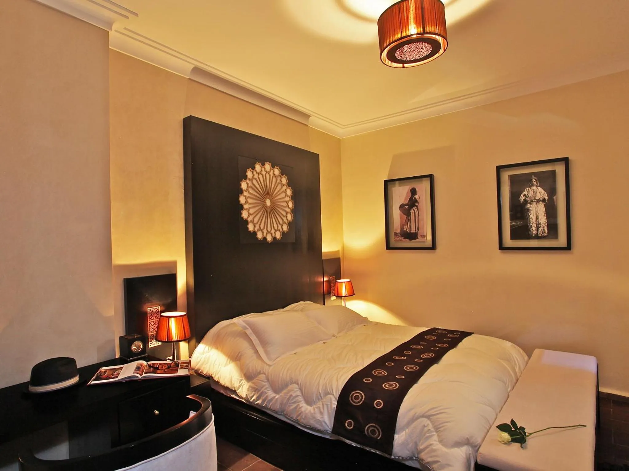Bedroom, Bed in Ryad Amiran & Spa