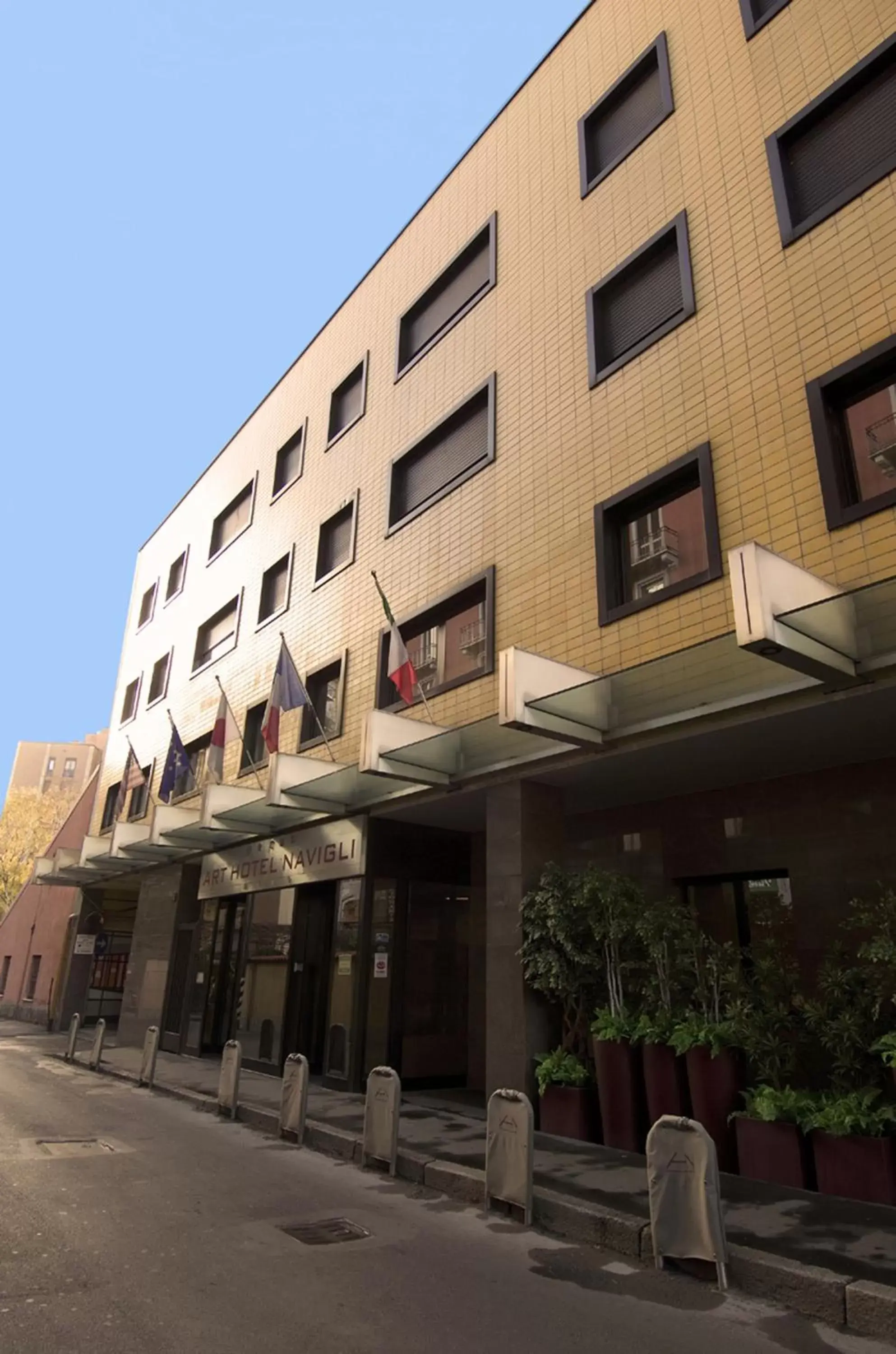 Facade/entrance, Property Building in Art Hotel Navigli