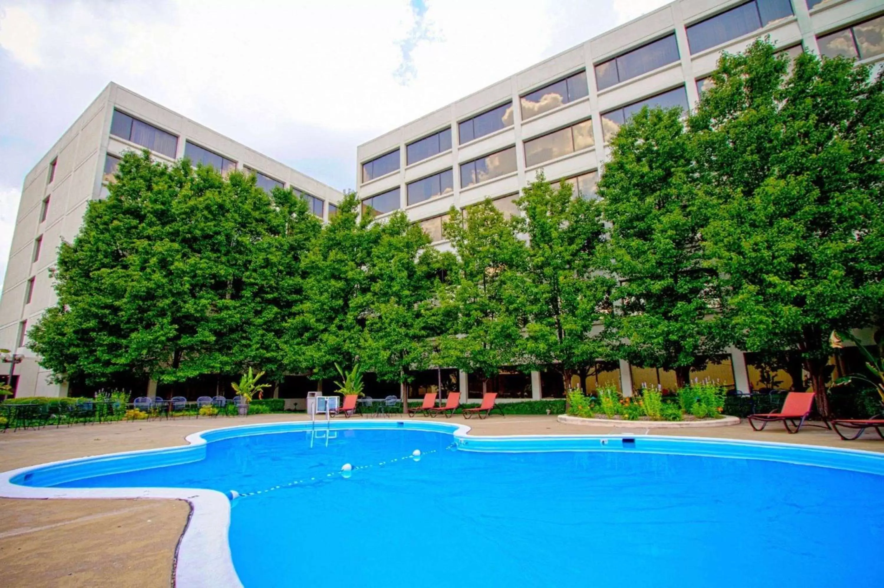 Pool view, Swimming Pool in Wyndham Indianapolis West