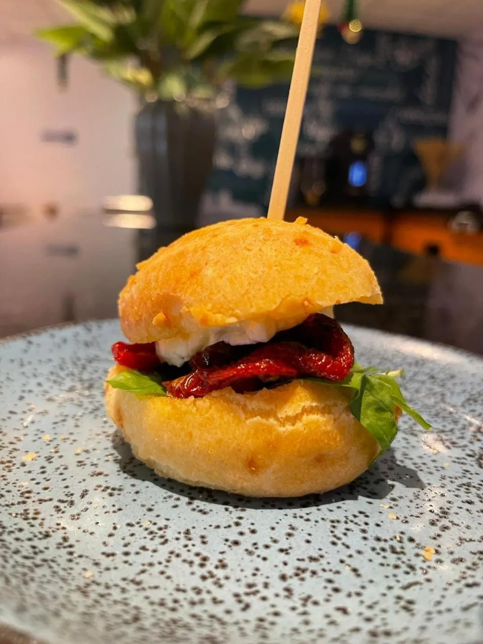 Restaurant/places to eat in San Diego Express Barro Preto