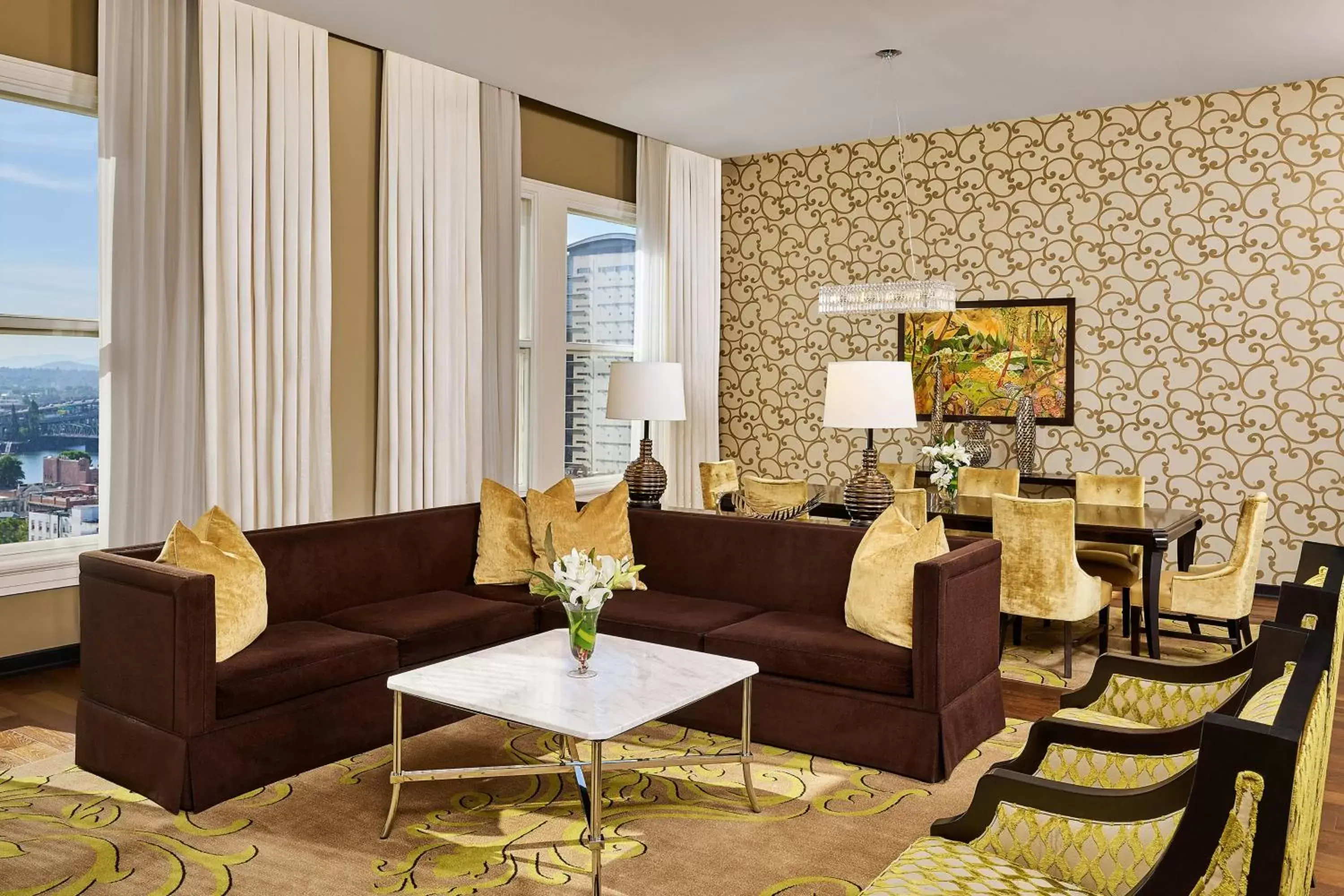 Living room, Seating Area in The Nines, a Luxury Collection Hotel, Portland