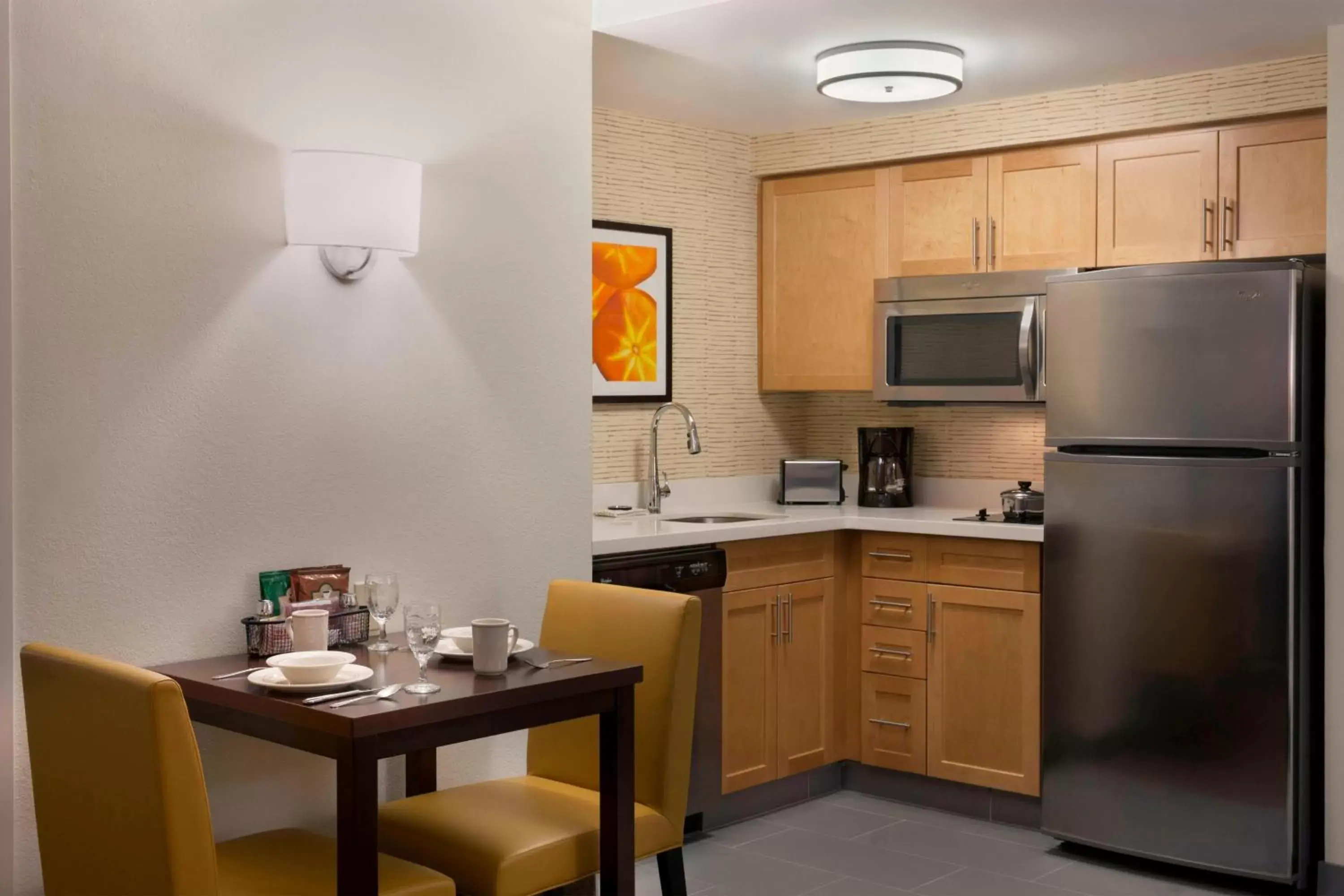 Kitchen or kitchenette, Kitchen/Kitchenette in Residence Inn by Marriott Toronto Markham