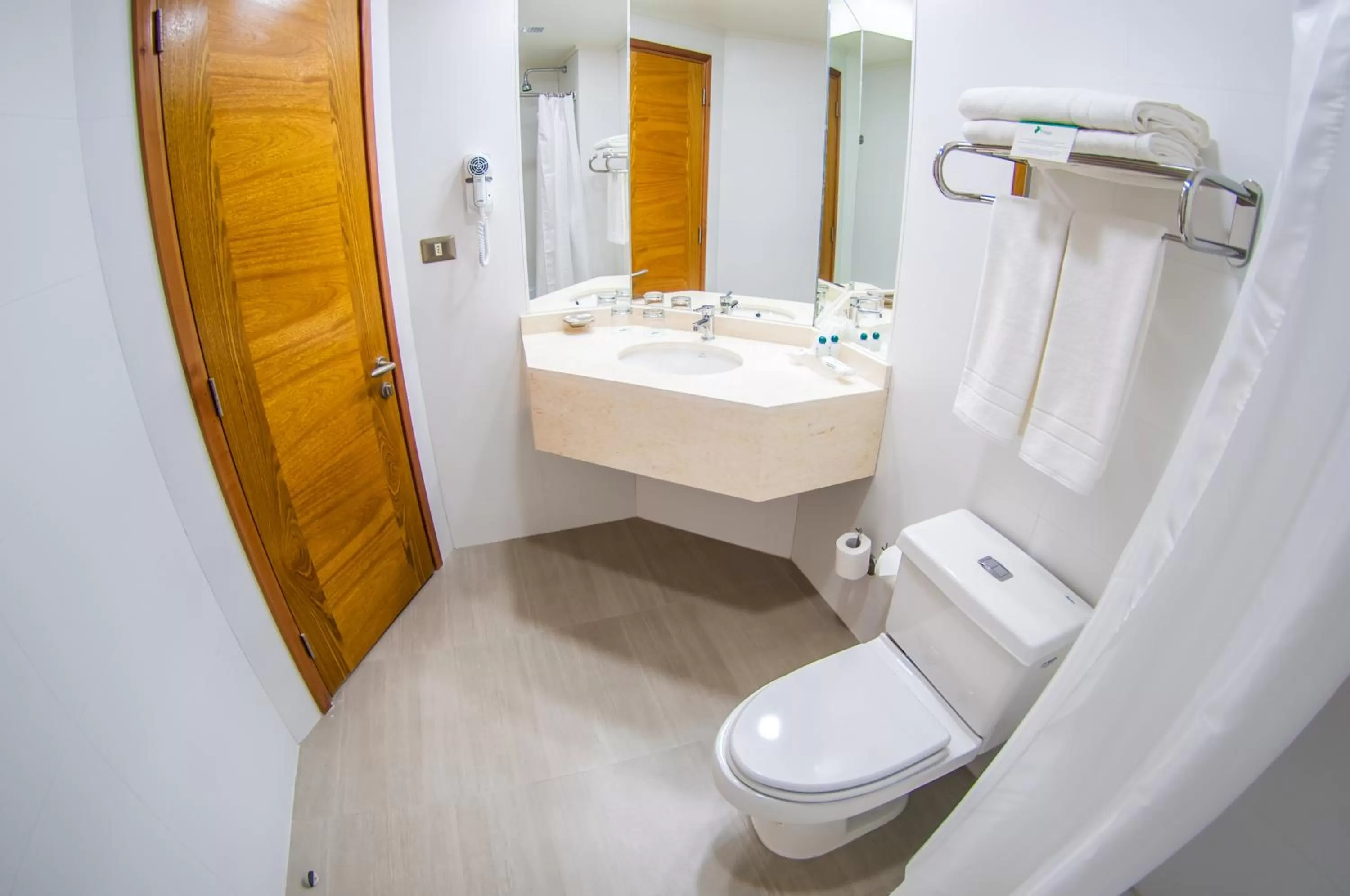 Bathroom in Hotel Diego de Almagro Curicó