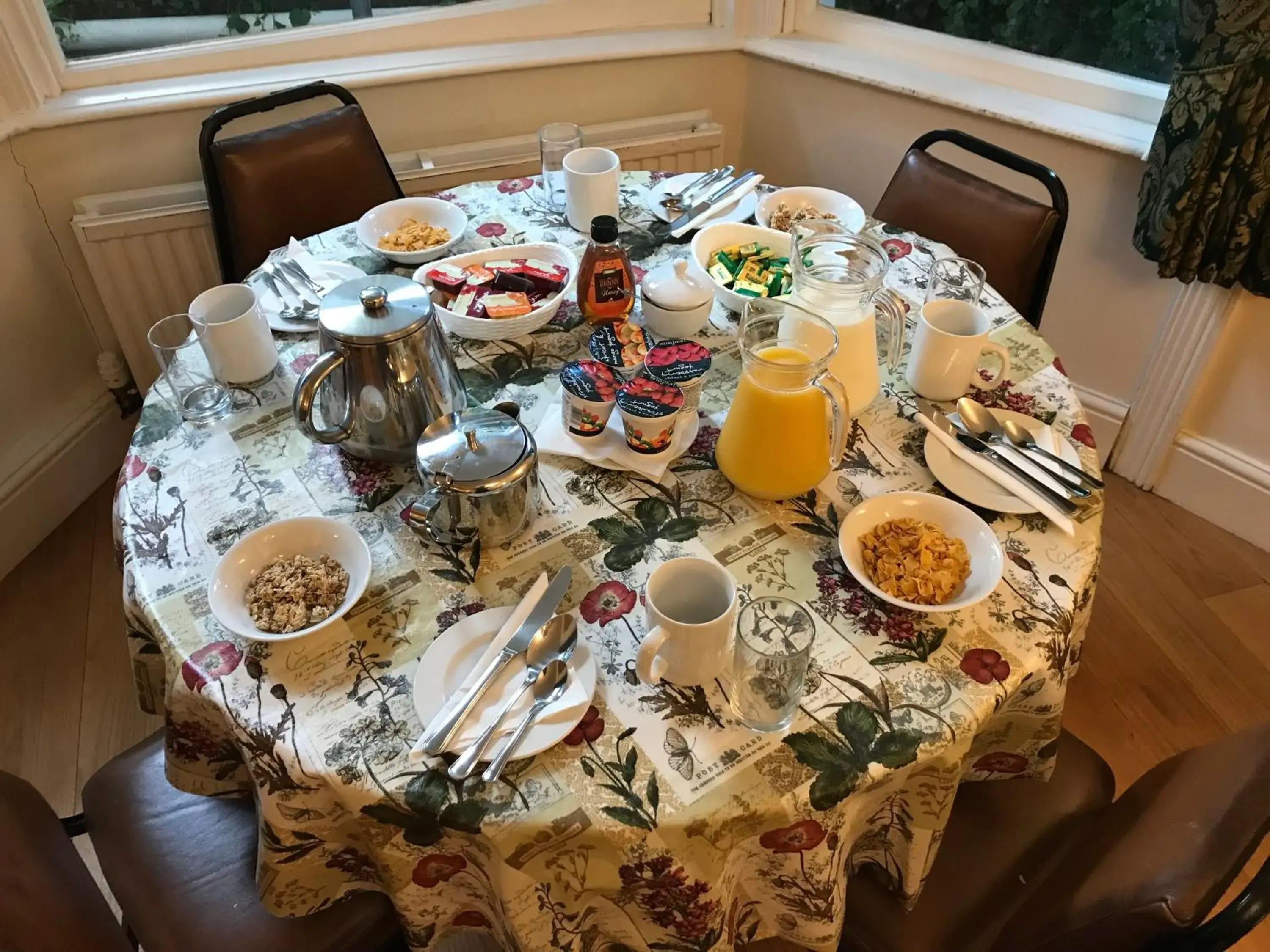 Continental breakfast, Breakfast in Llandudno Hostel