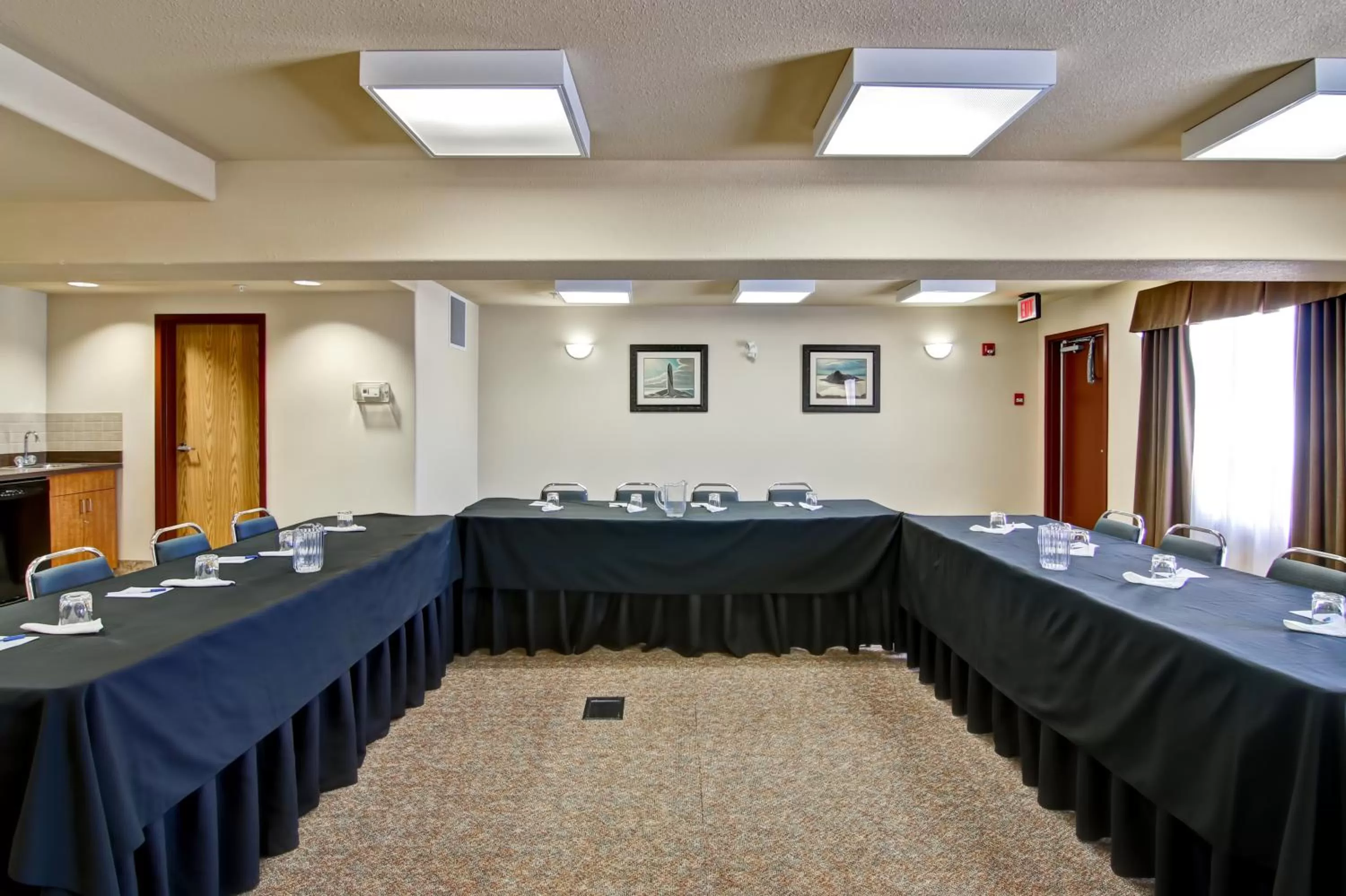 Meeting/conference room in Canalta Provost