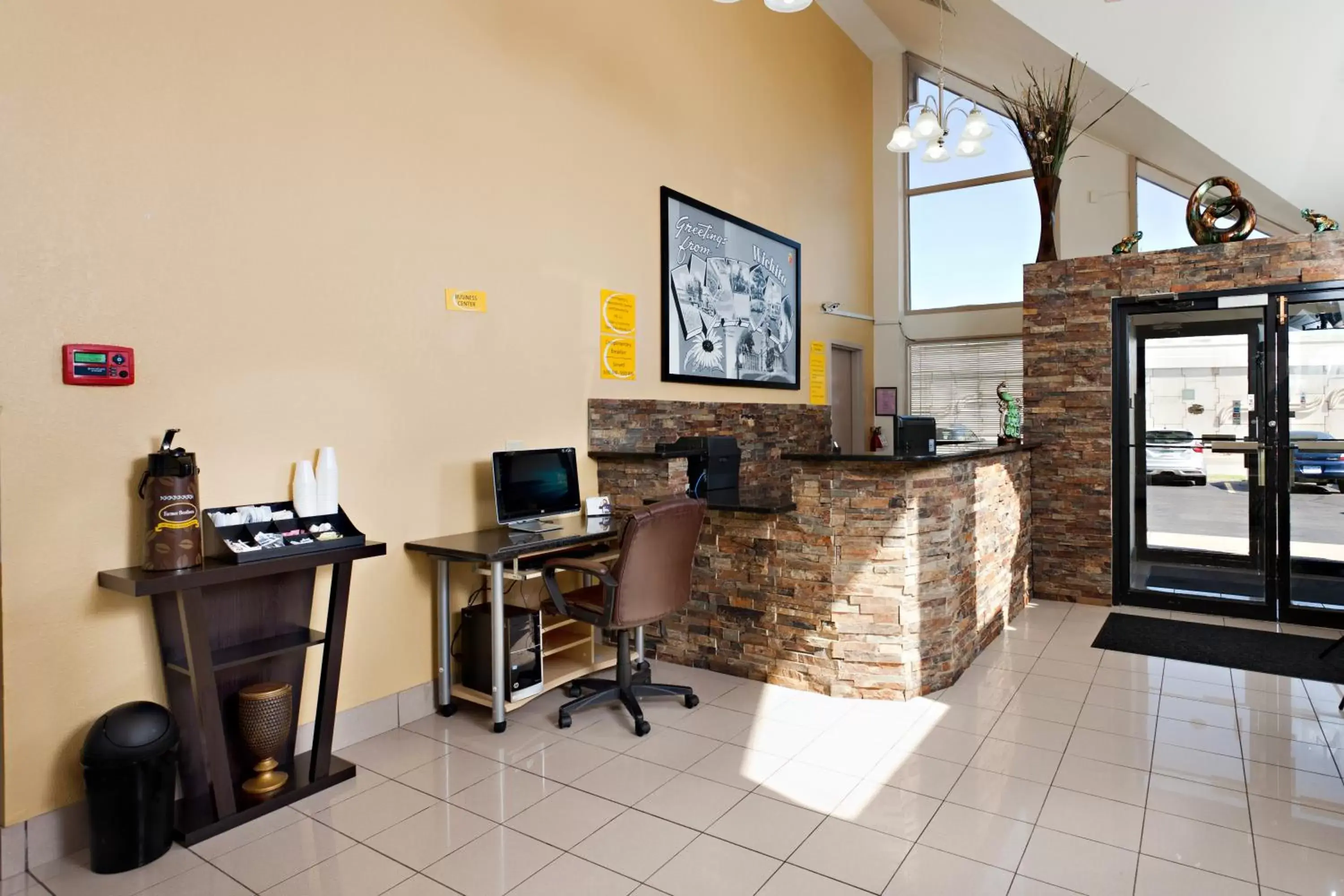 Business facilities, Business Area/Conference Room in Super 8 by Wyndham Wichita Airport West Kellogg