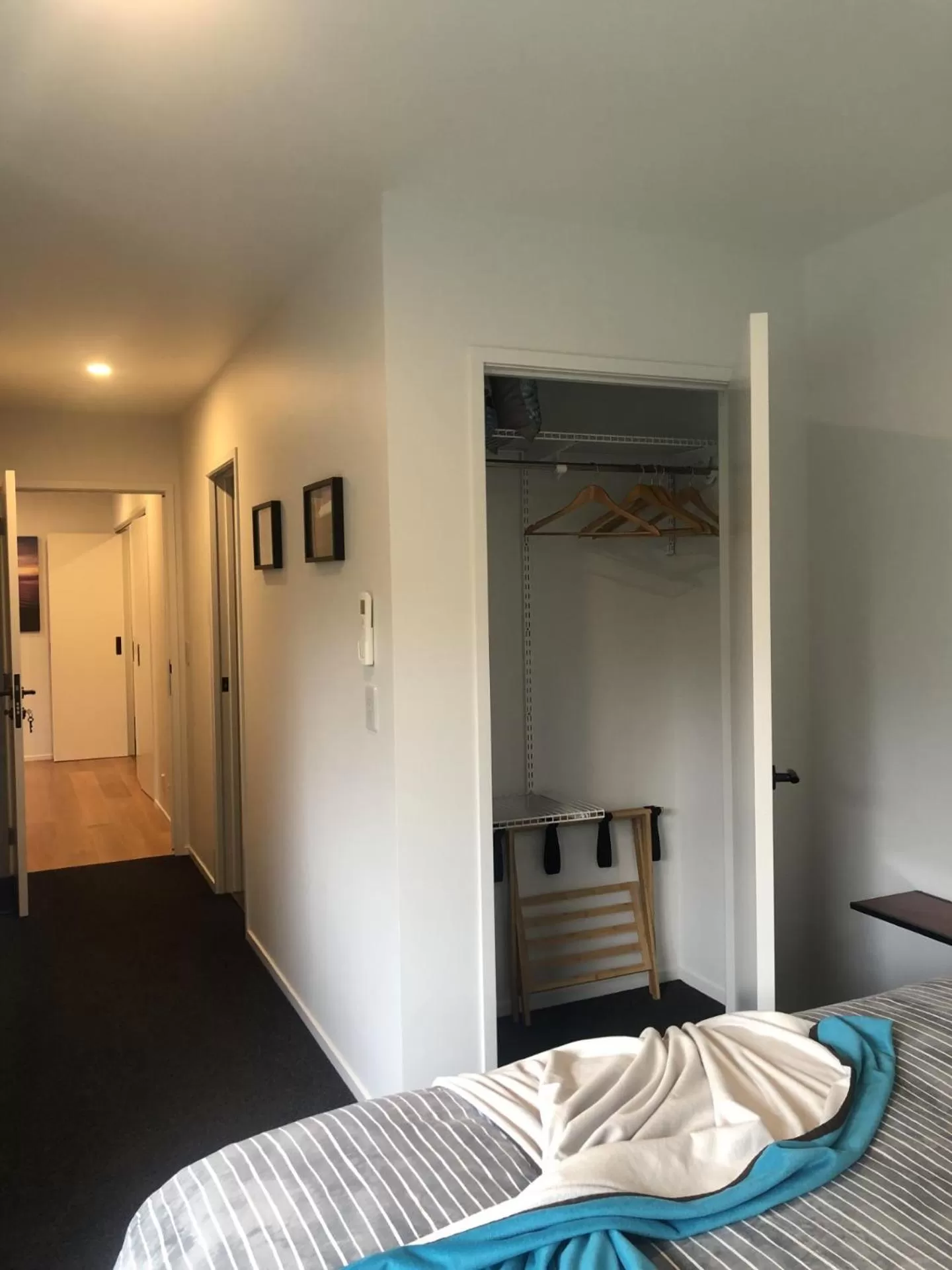 wardrobe, Bed in Roy and Anns Haven