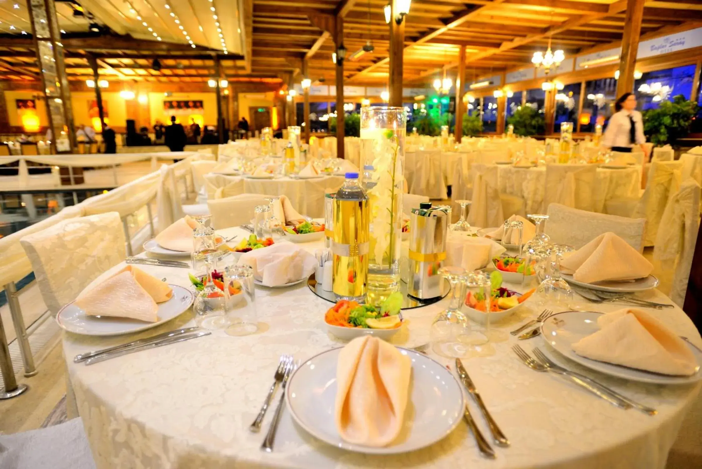 Business facilities, Restaurant/Places to Eat in Baglar Saray Hotel