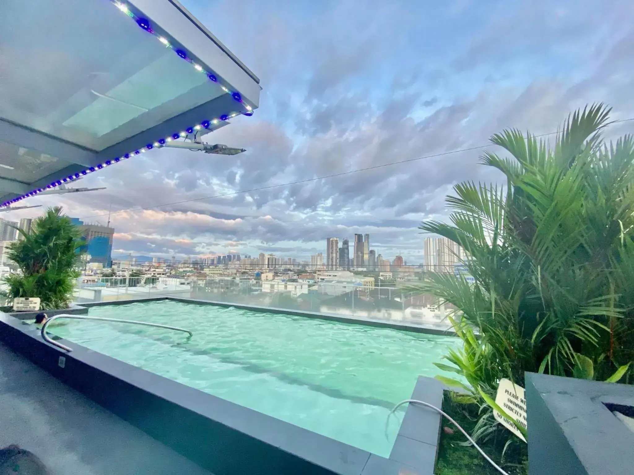 Swimming Pool in Jade Hotel And Suites