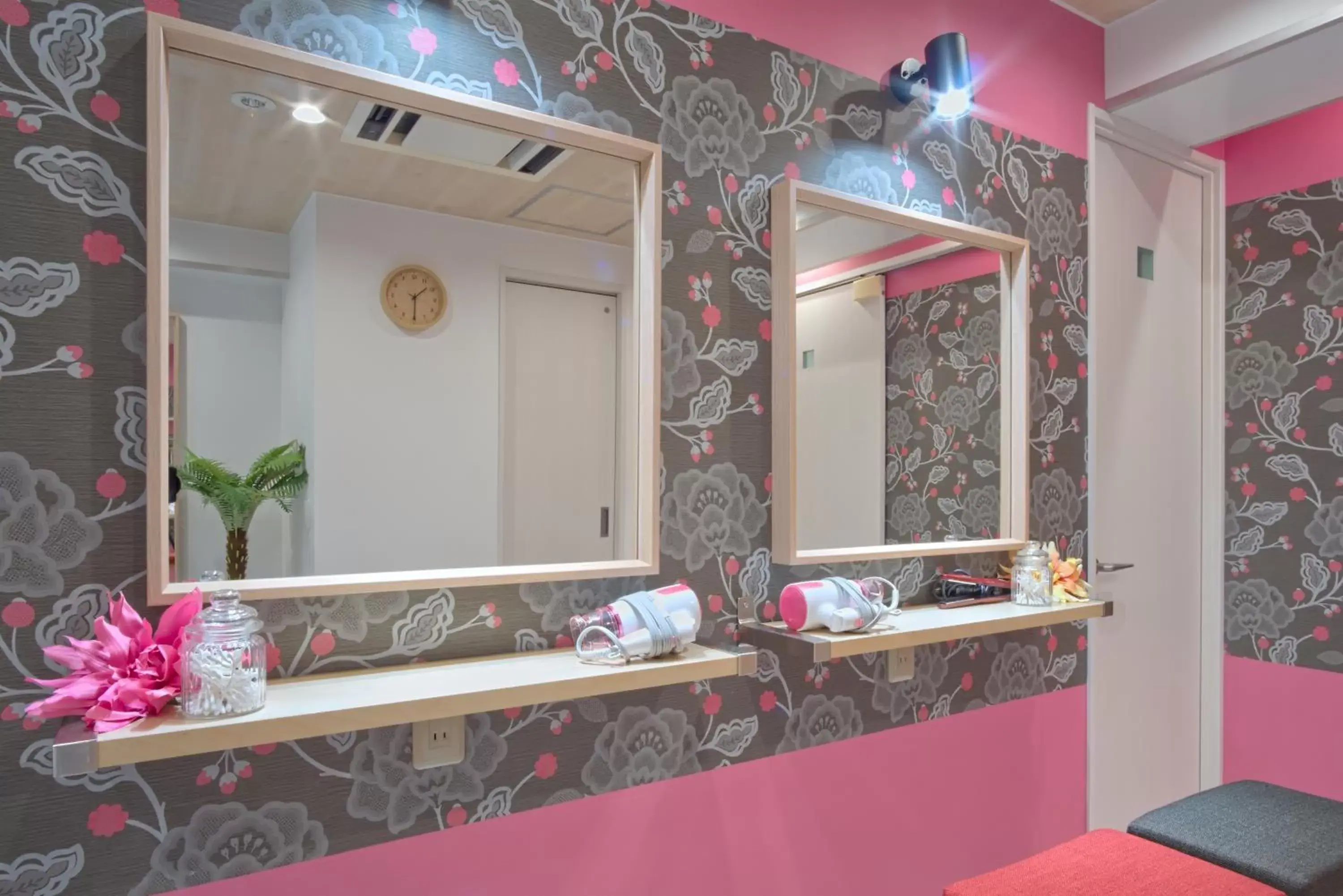 Bathroom, Lobby/Reception in Feel Osaka Yu