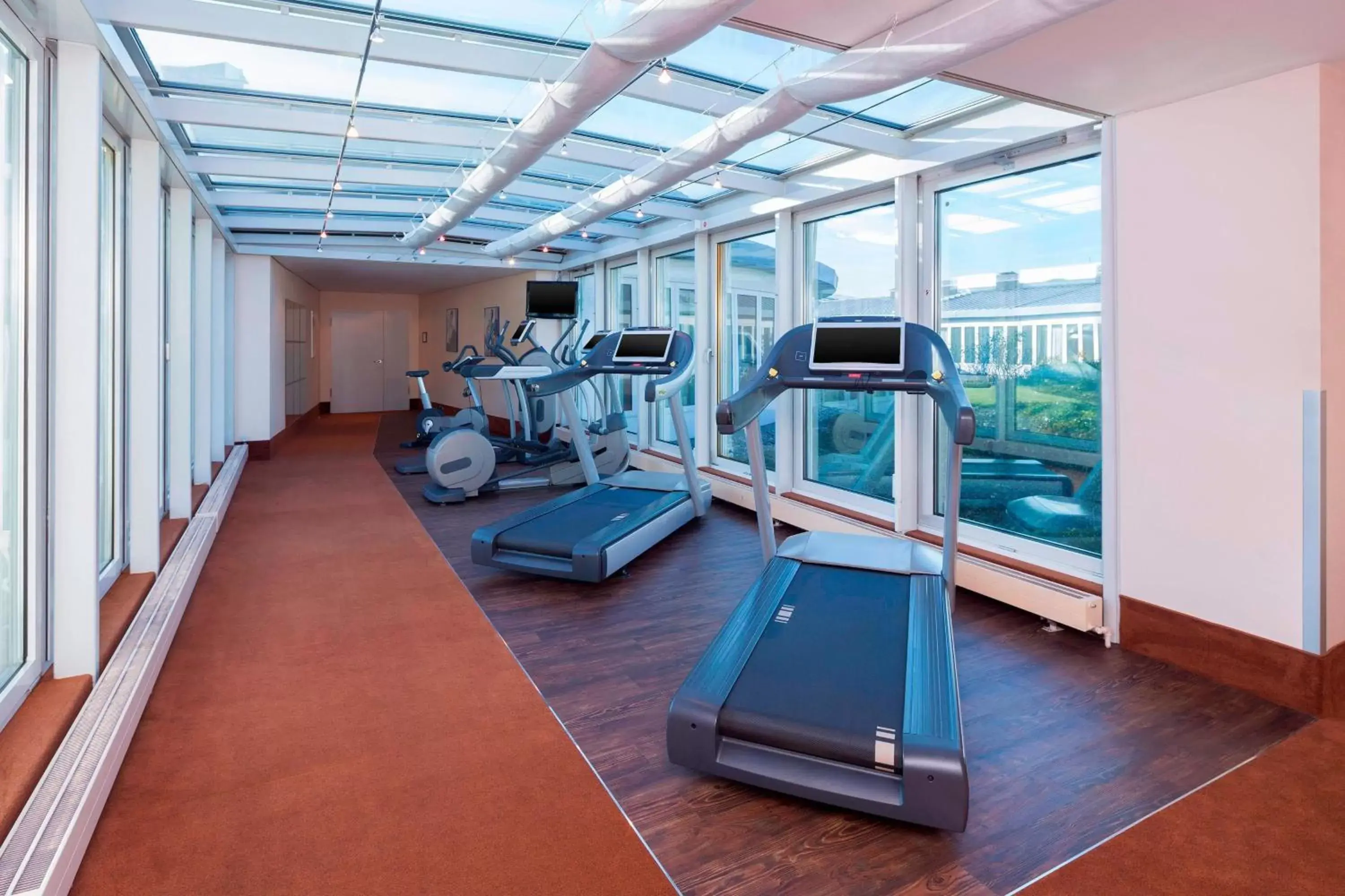 Fitness centre/facilities, Fitness Center/Facilities in Sheraton Duesseldorf Airport Hotel