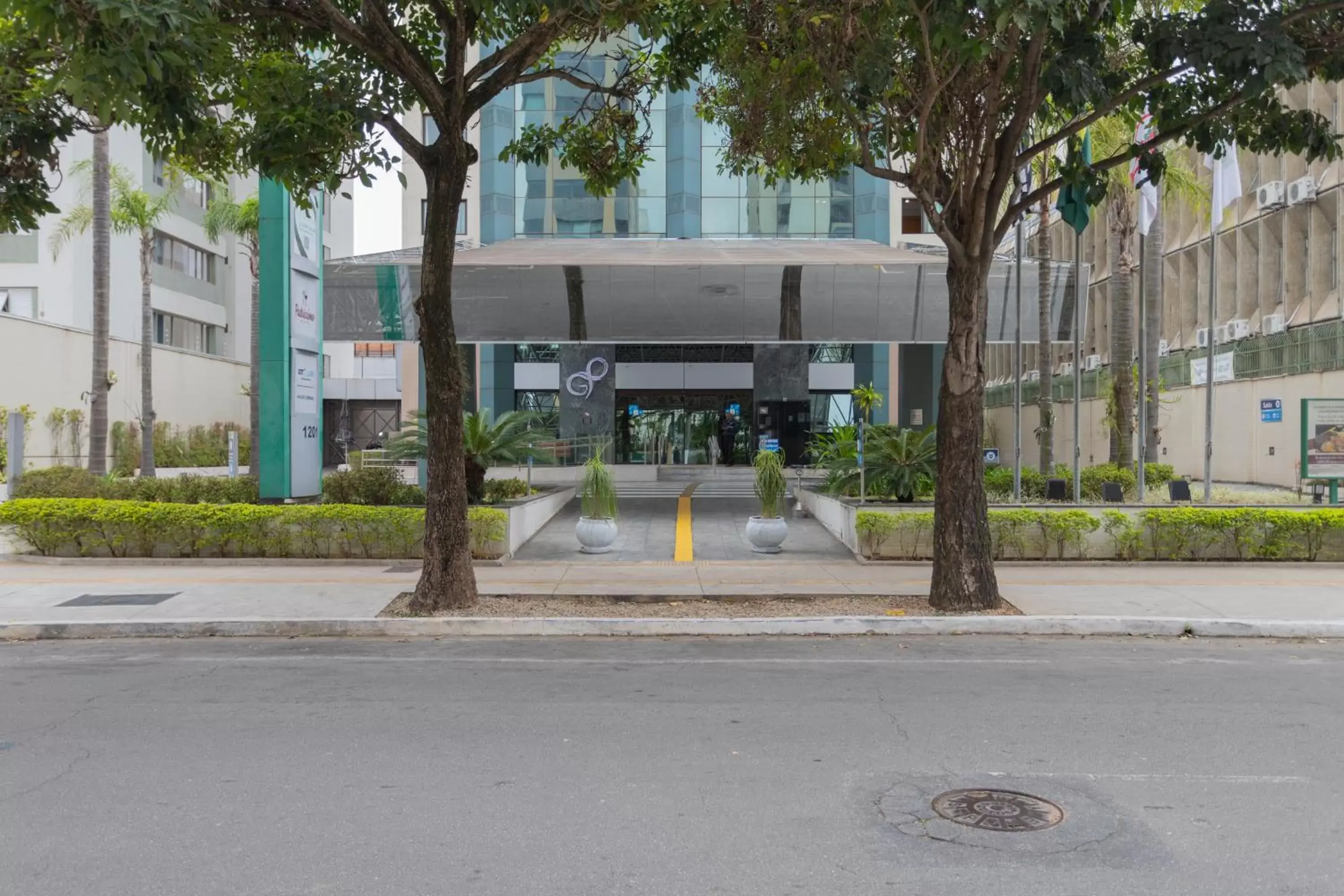 Facade/entrance, Property Building in Green Place Ibirapuera