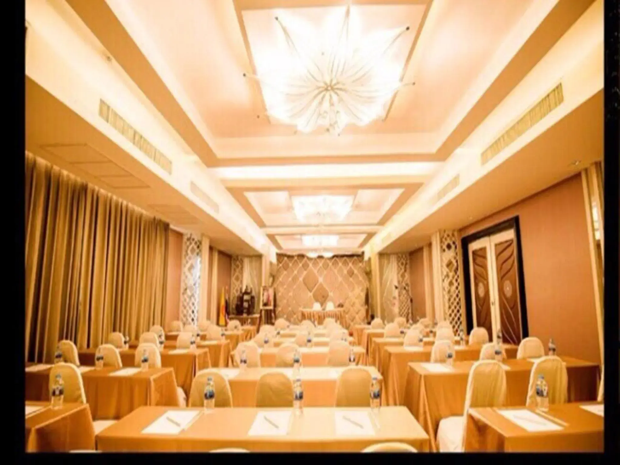 Meeting/conference room, Banquet Facilities in Vassana Design Hotel