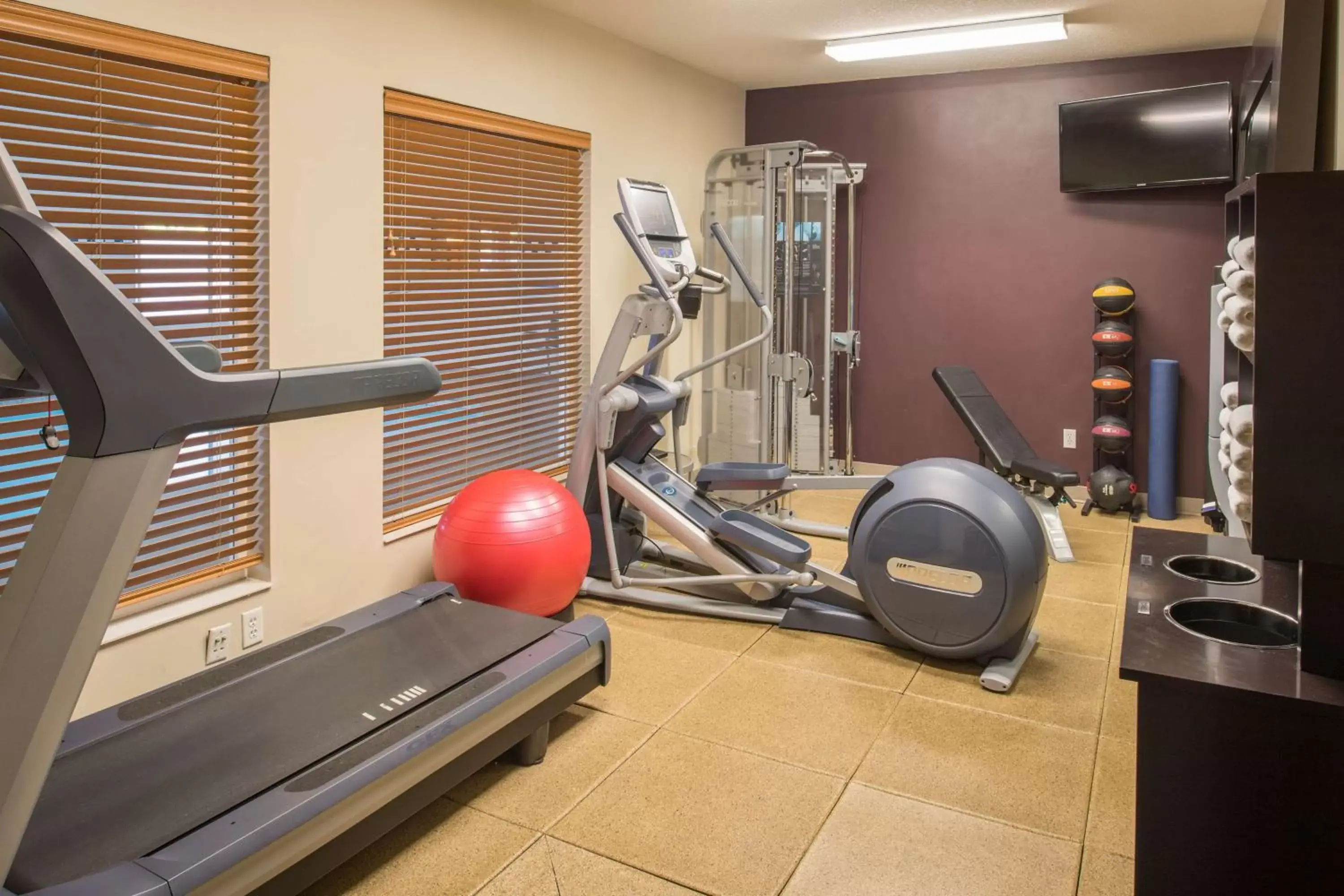 Fitness centre/facilities, Fitness Center/Facilities in DoubleTree by Hilton North Salem