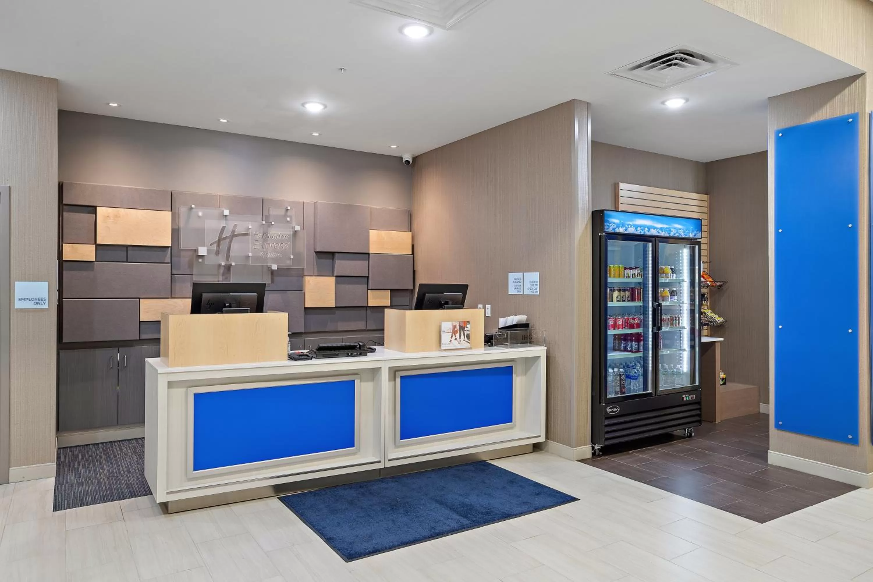 Property building in Holiday Inn Express St. Augustine - Vilano Beach by IHG