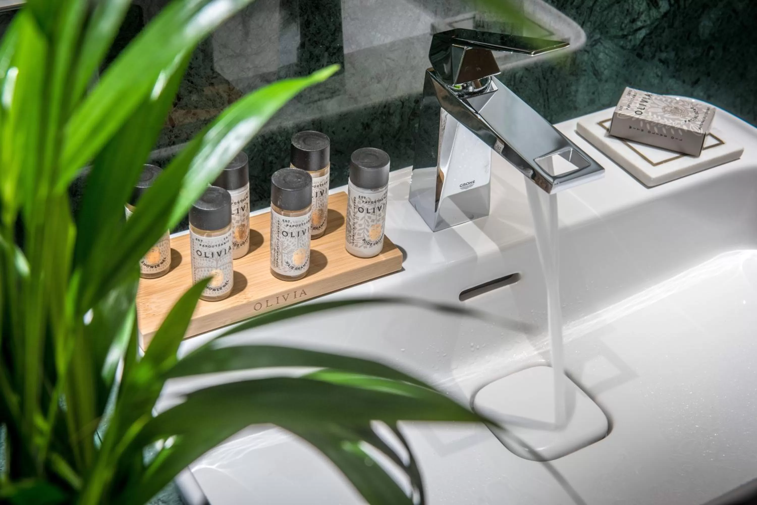 Bathroom in Dimargio Luxury Hotel & Spa