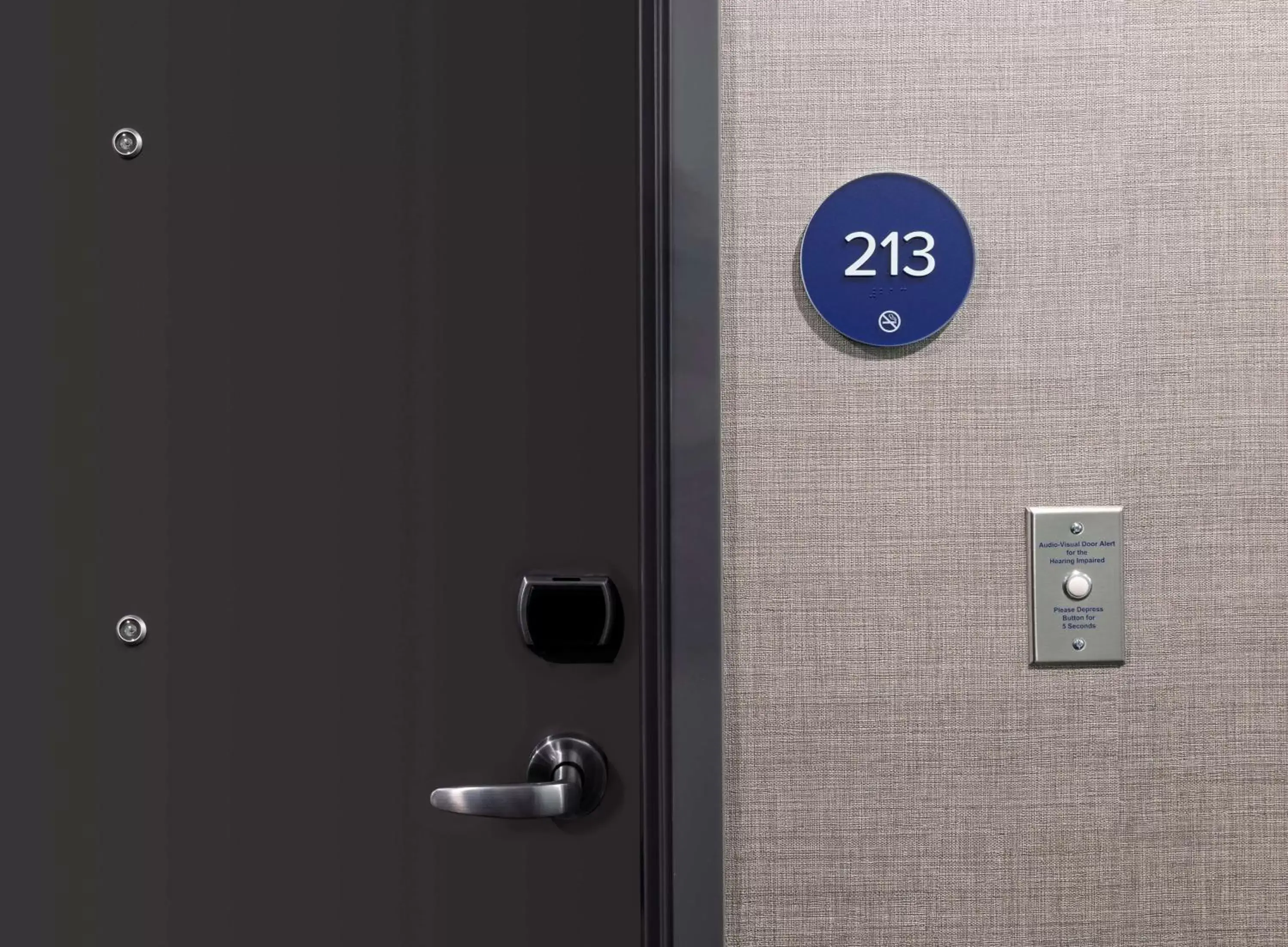 Photo of the whole room in Tru By Hilton Phoenix Glendale Westgate Photo of the whole room in Tru By Hilton Phoenix Glendale Westgate