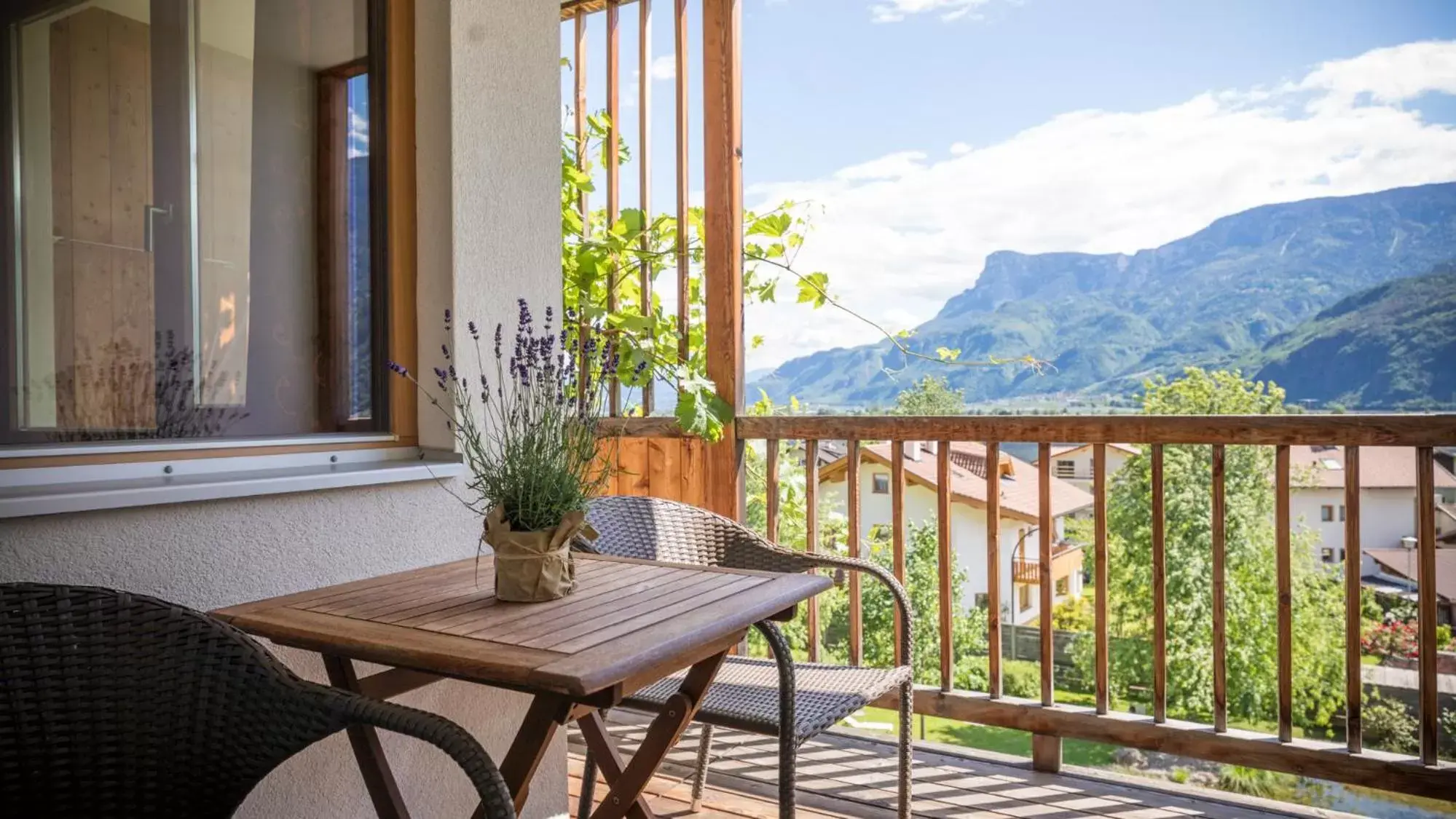 Natural landscape, Mountain View in Das Biorefugium Theiner’s Garten