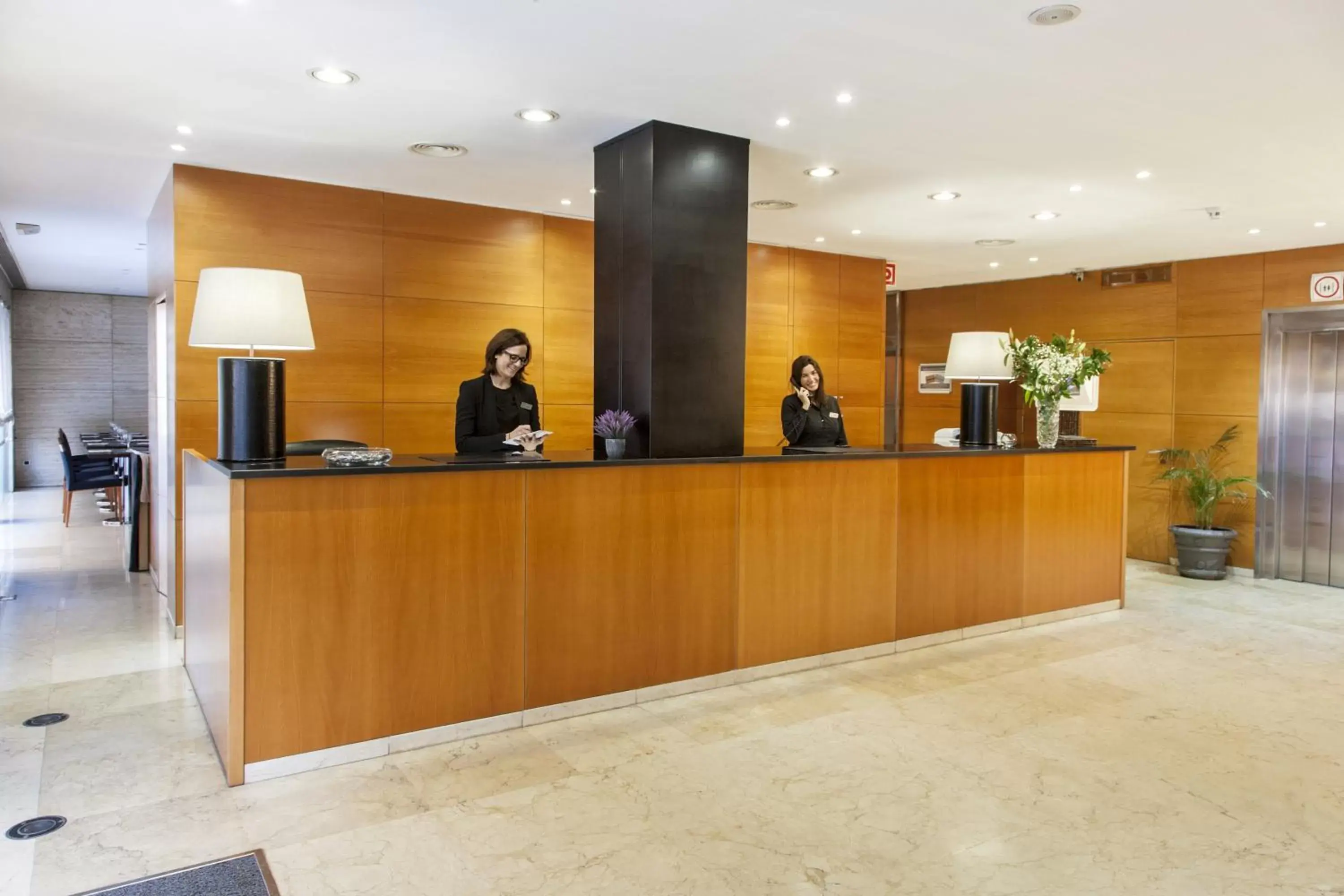 Lobby or reception, Lobby/Reception in Zenit Málaga