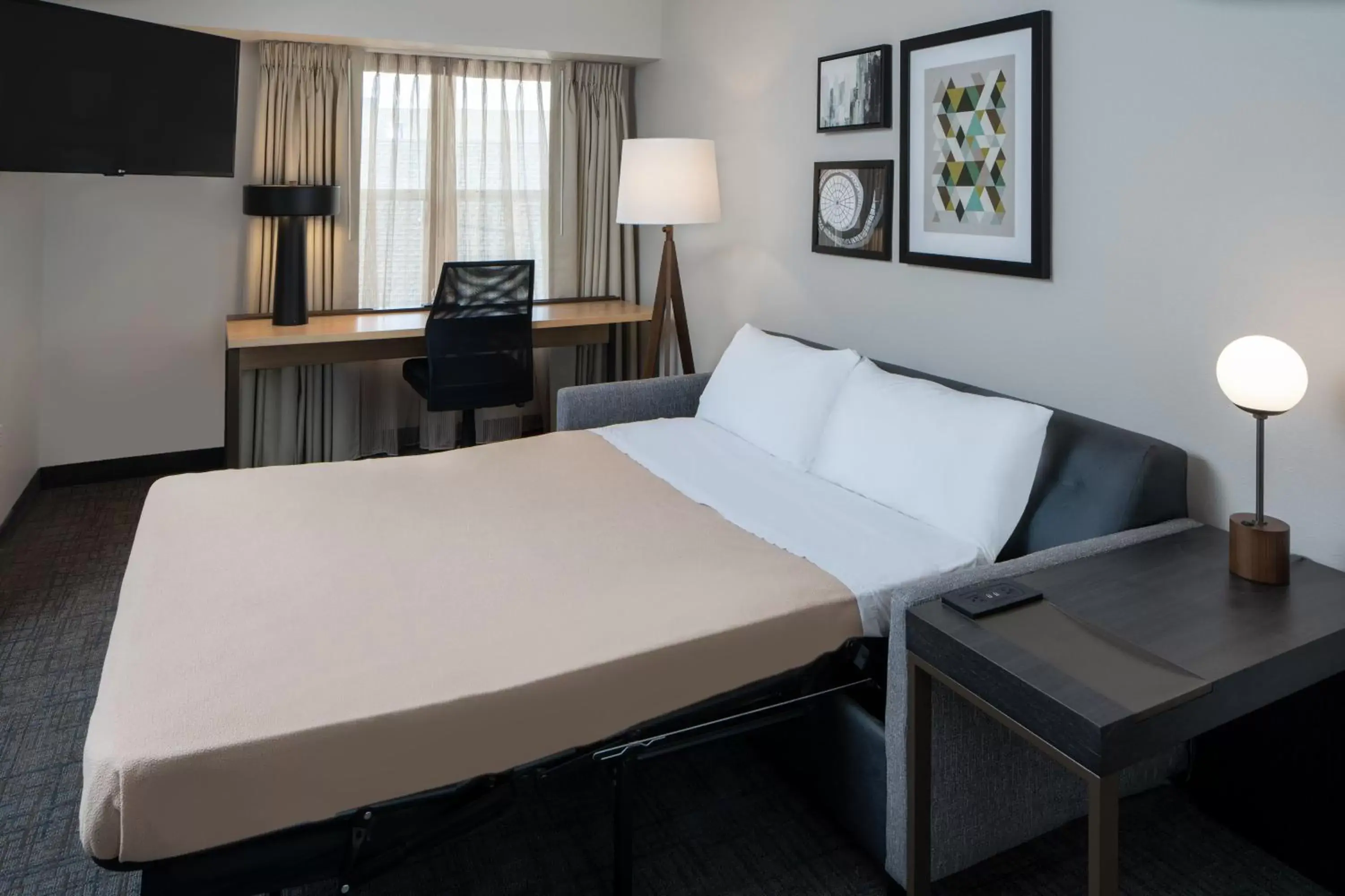 Bedroom, Bed in Sonesta ES Suites Fairfax Fair Lakes