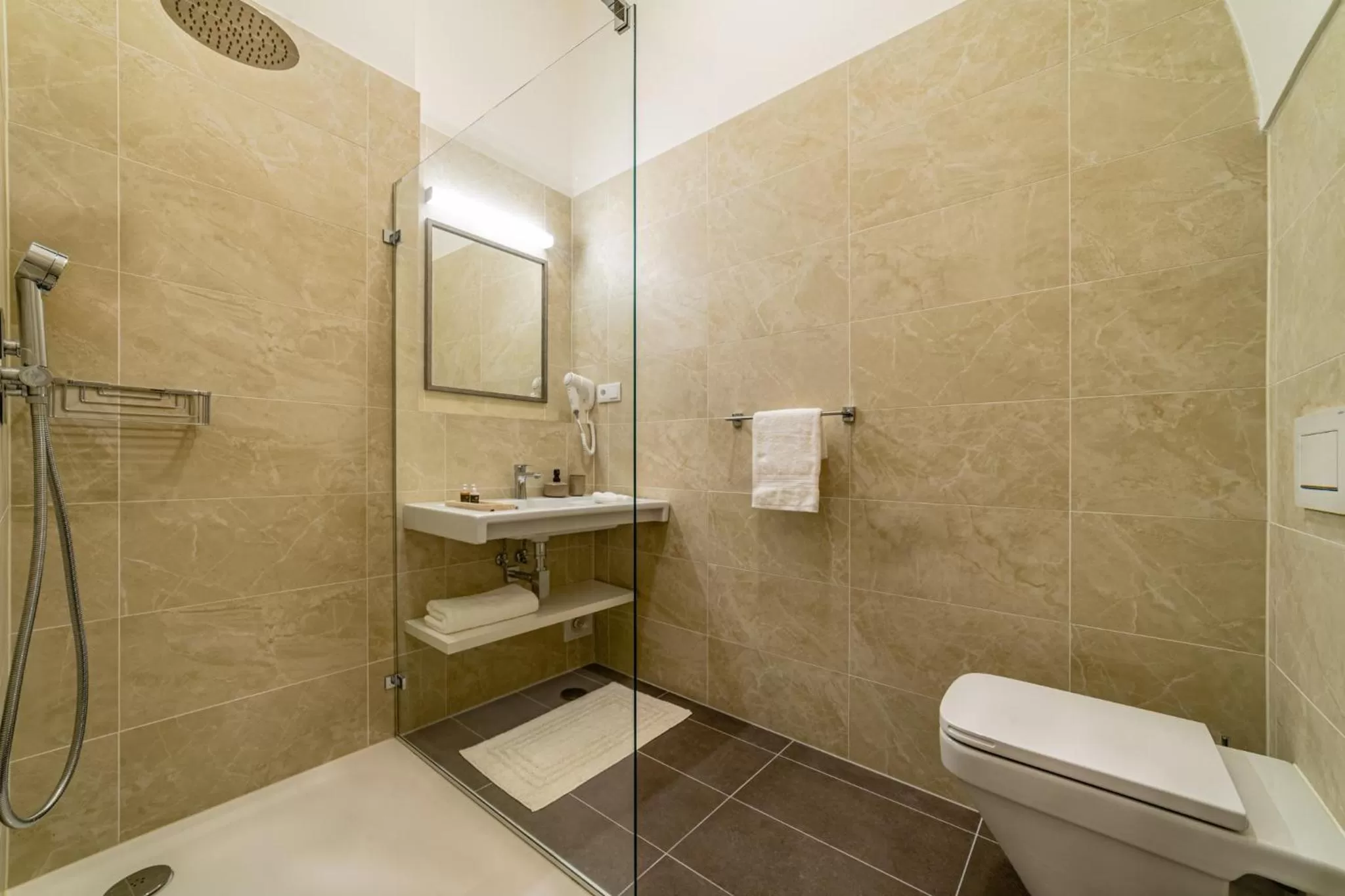 Shower in Hotel Panský Pivovar