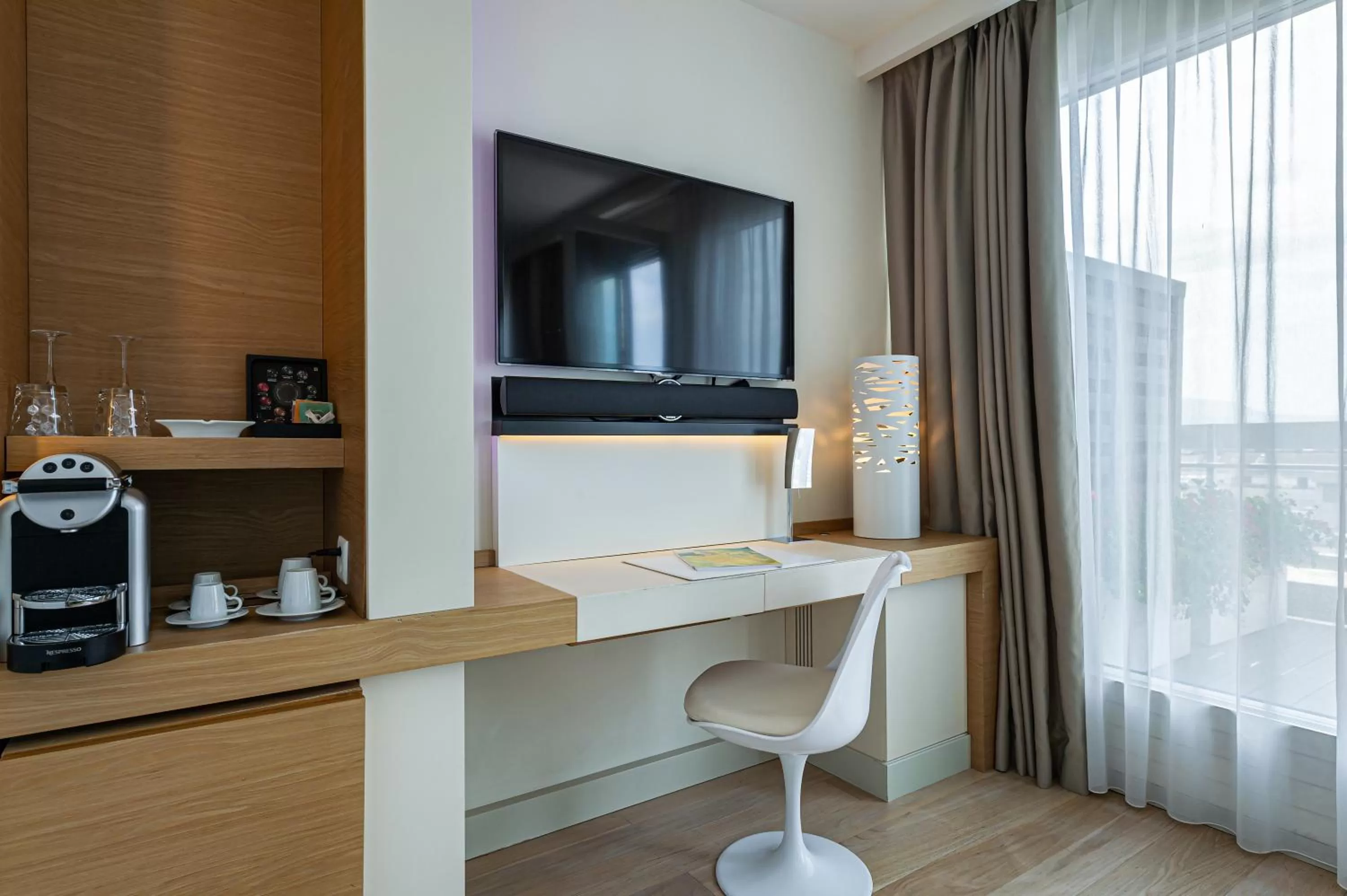 TV and multimedia in N’vY Manotel