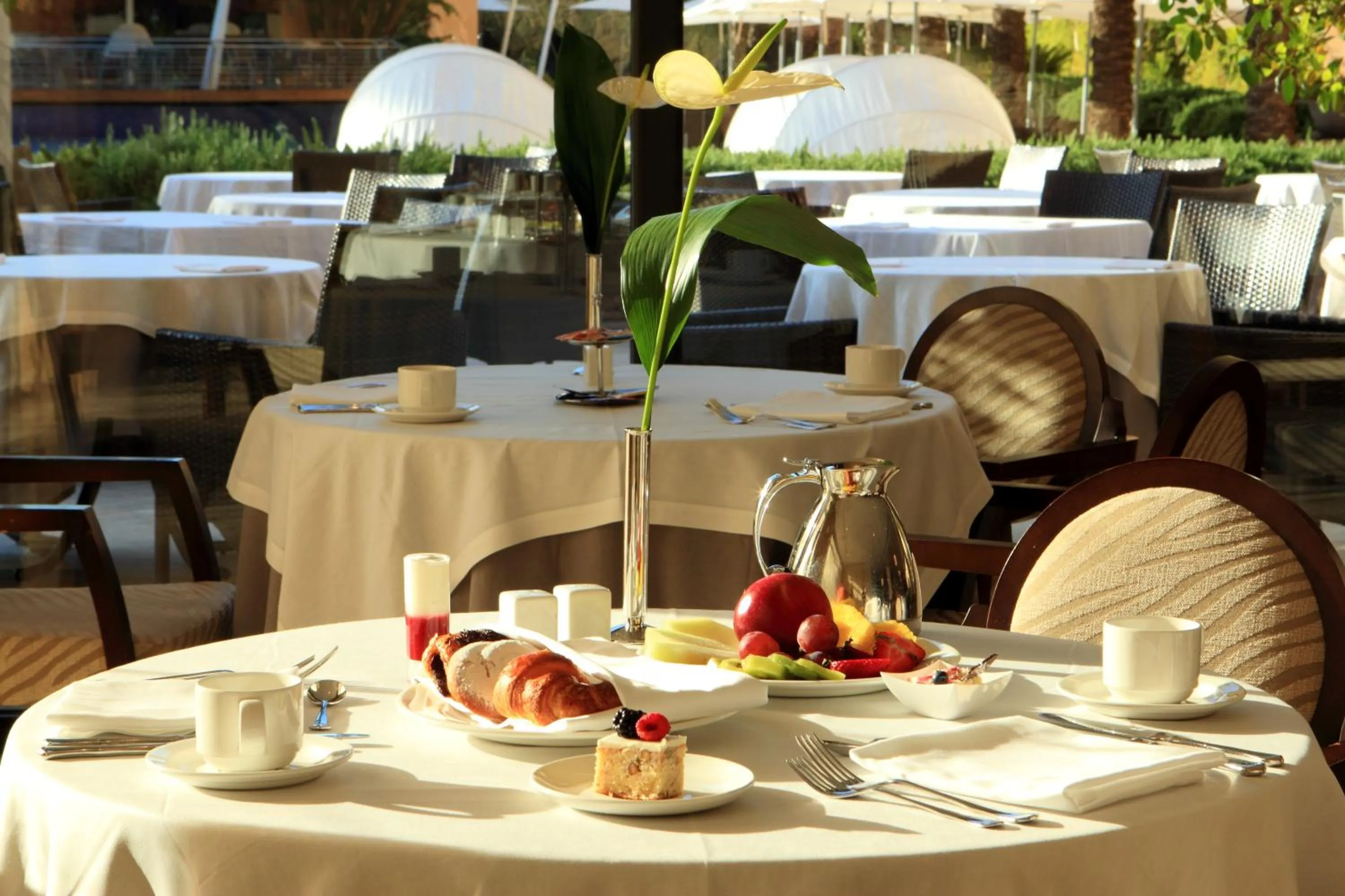 Restaurant/places to eat in Insotel Fenicia Prestige Suites & Spa