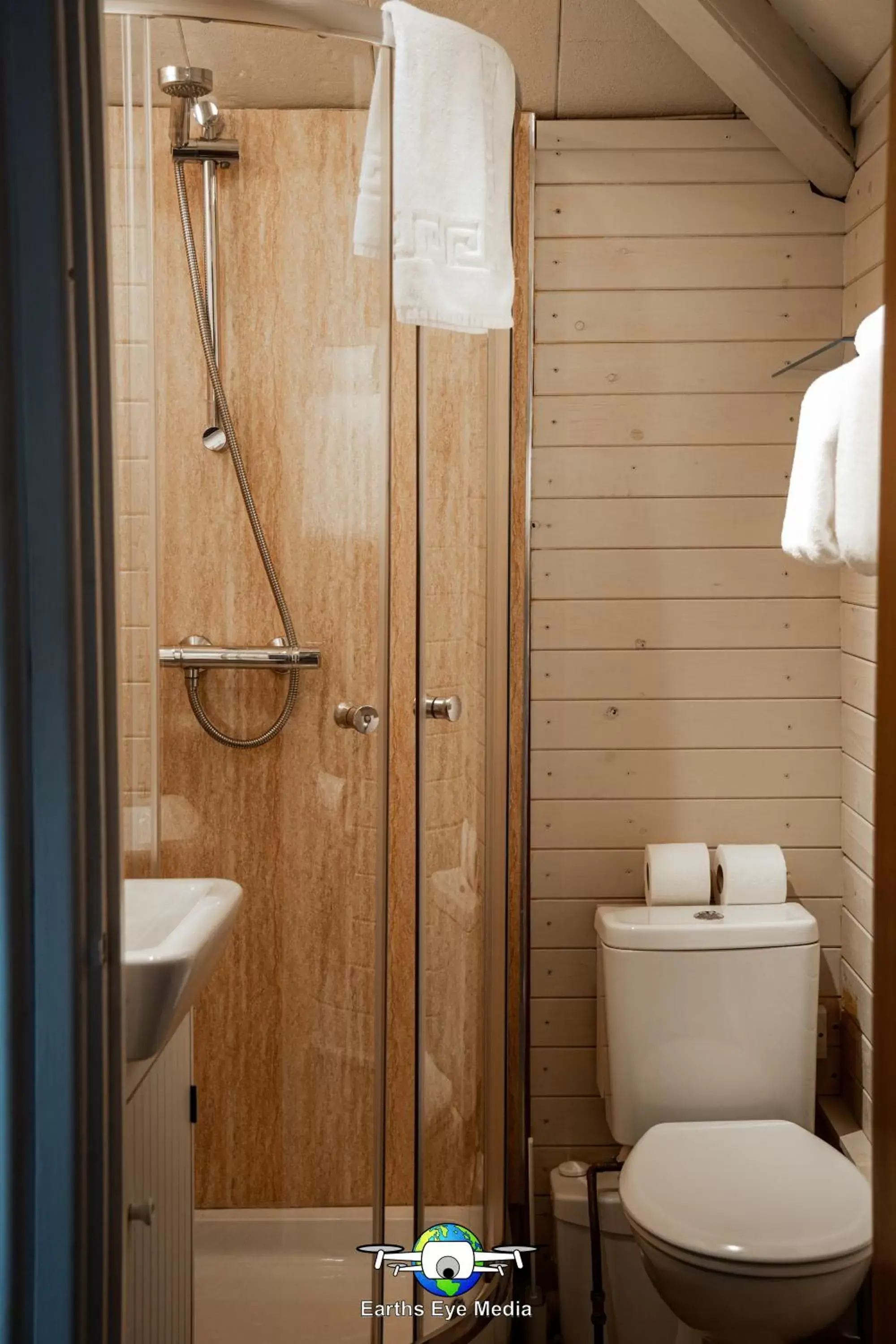 Triple Room in The Bear Inn Triple Room in The Bear Inn