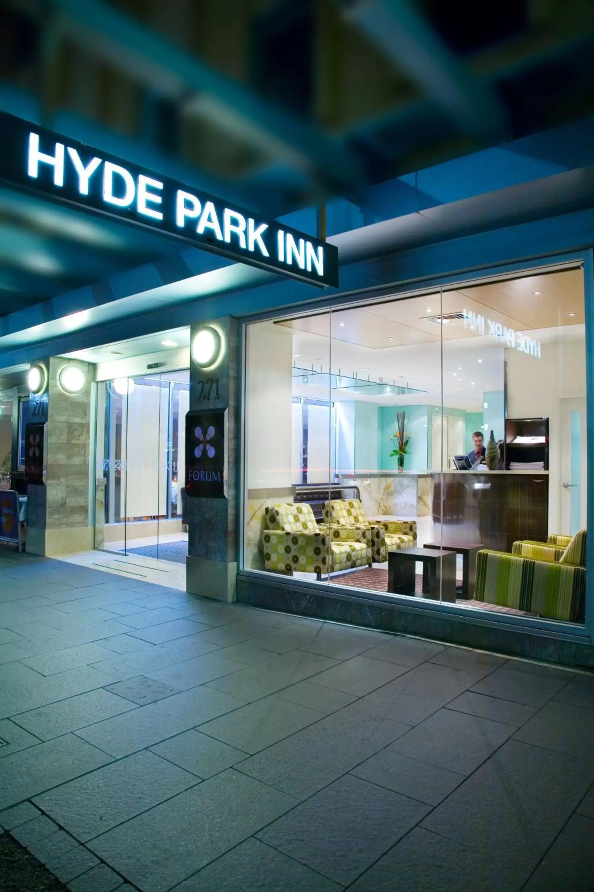 Facade/entrance in Hyde Park Inn