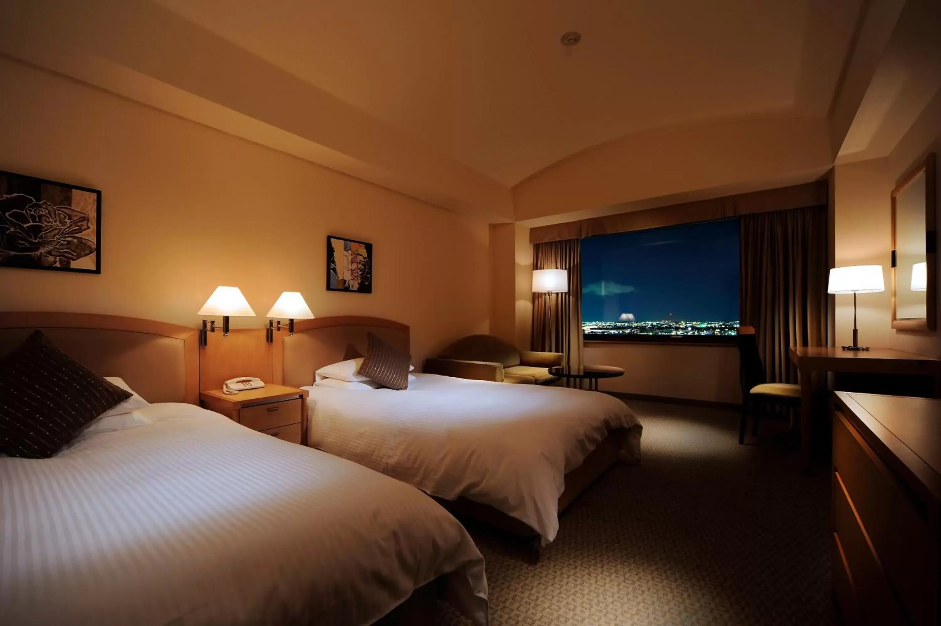 Photo of the whole room, Bed in Royal Pines Hotel Urawa