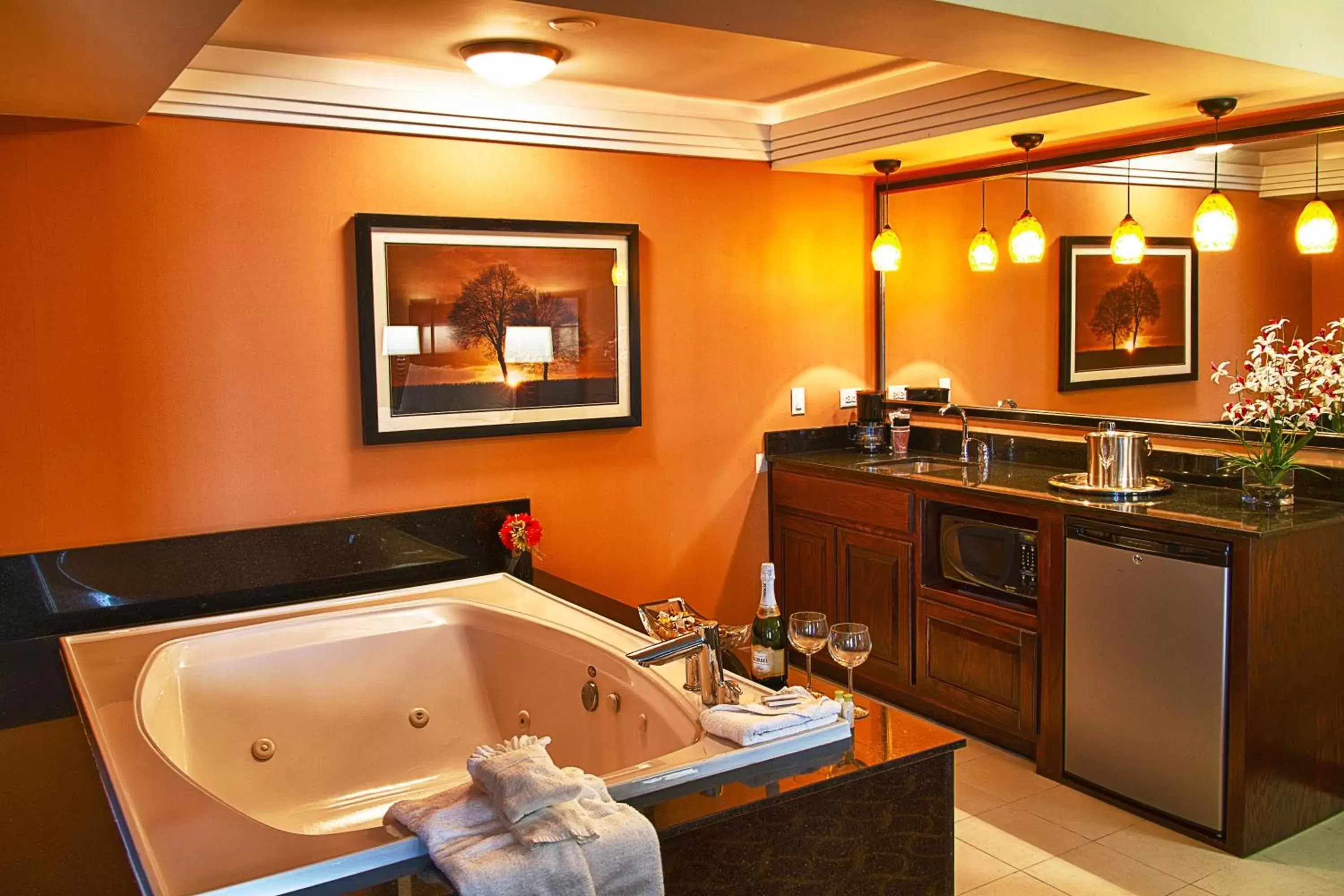 Kitchen or kitchenette in Lux Hotel & Spa, Trademark Collection by Wyndham