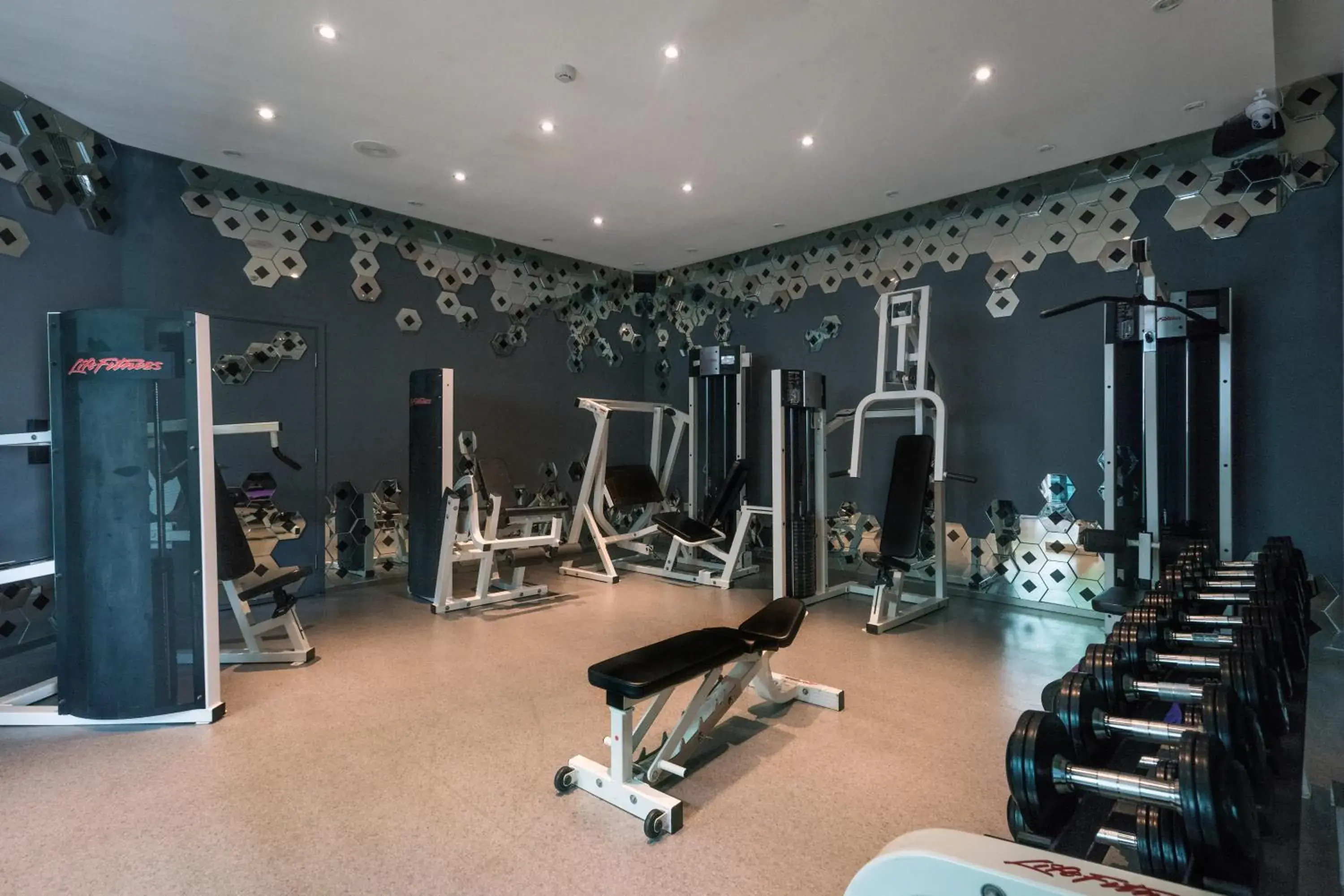 Fitness centre/facilities in Hong Qiao State Guest House Fitness centre/facilities in Hong Qiao State Guest House