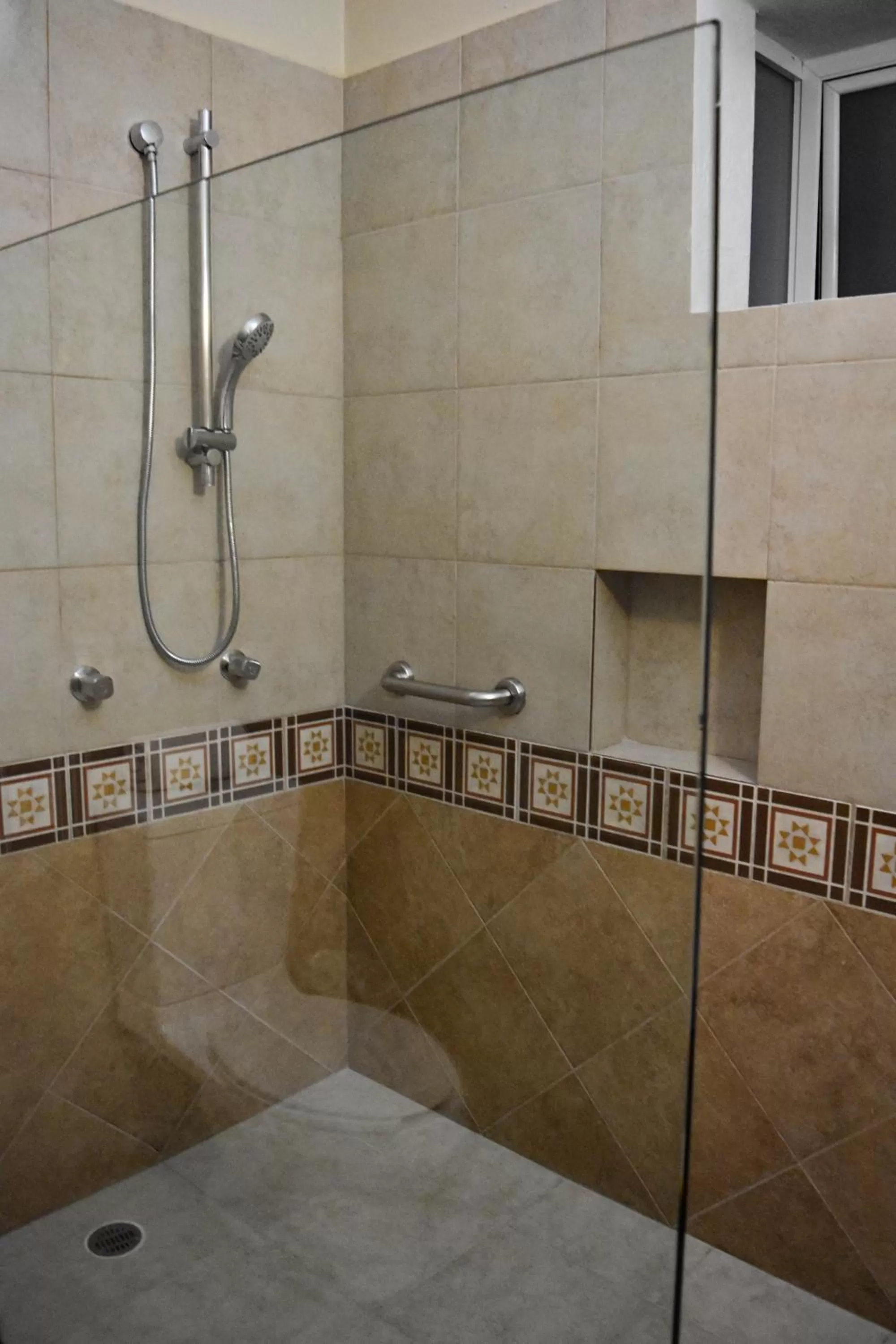 Bathroom in Hotel Villa Mercedes San Cristobal