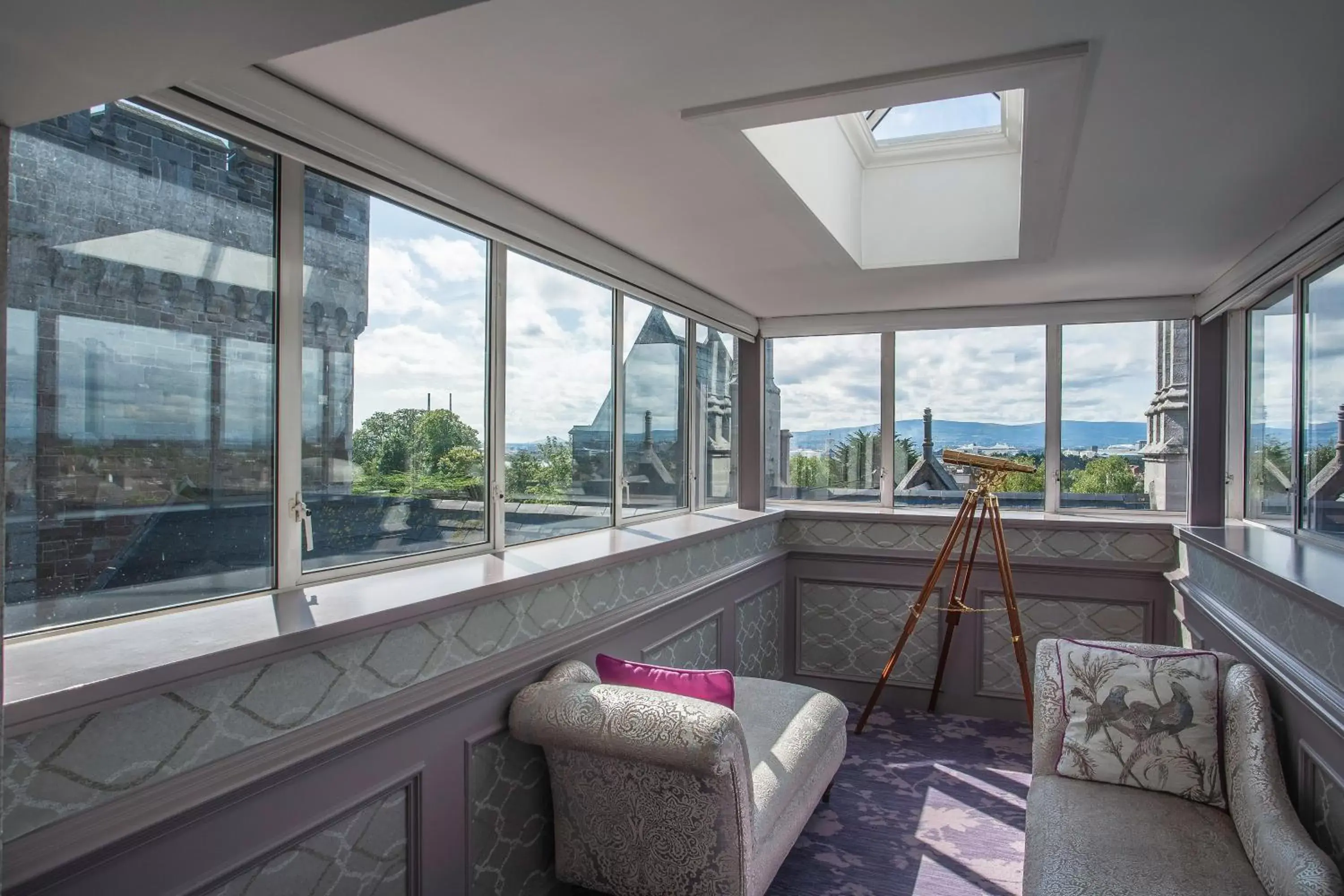 Seating area in Clontarf Castle Hotel