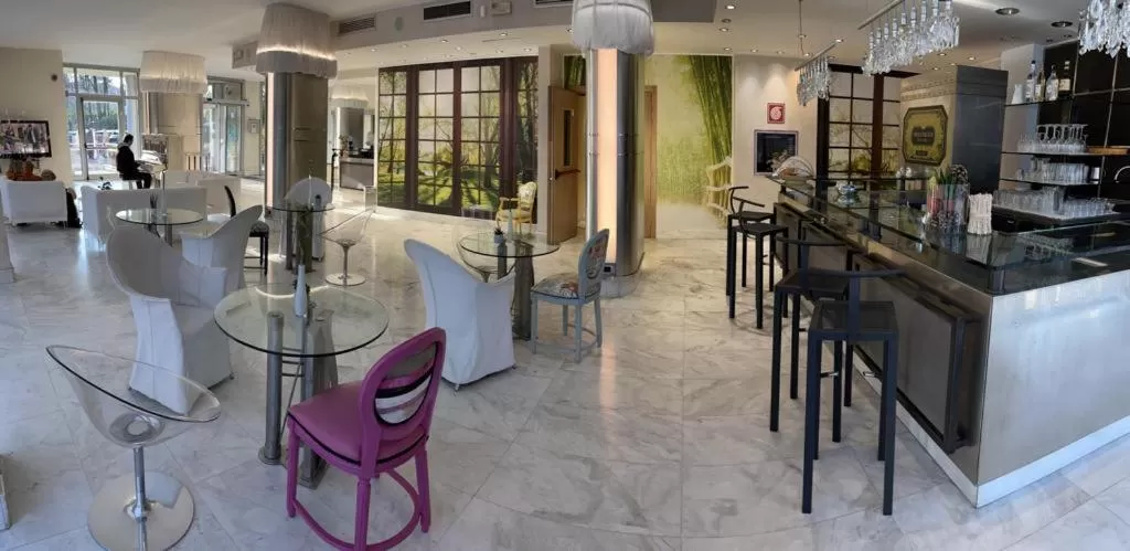 Restaurant/places to eat in Hotel Sporting Brugherio