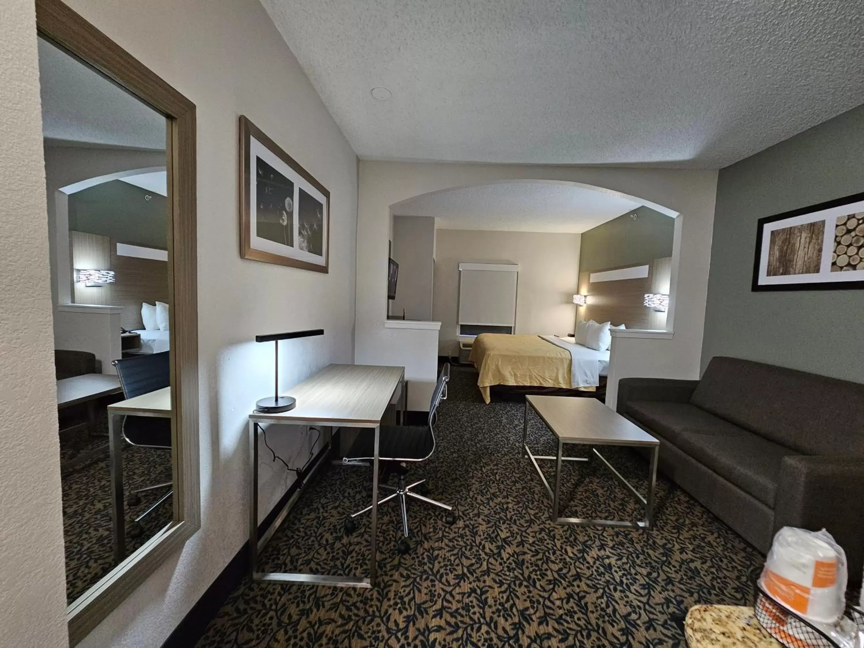 Quality Inn & Suites DFW Airport South