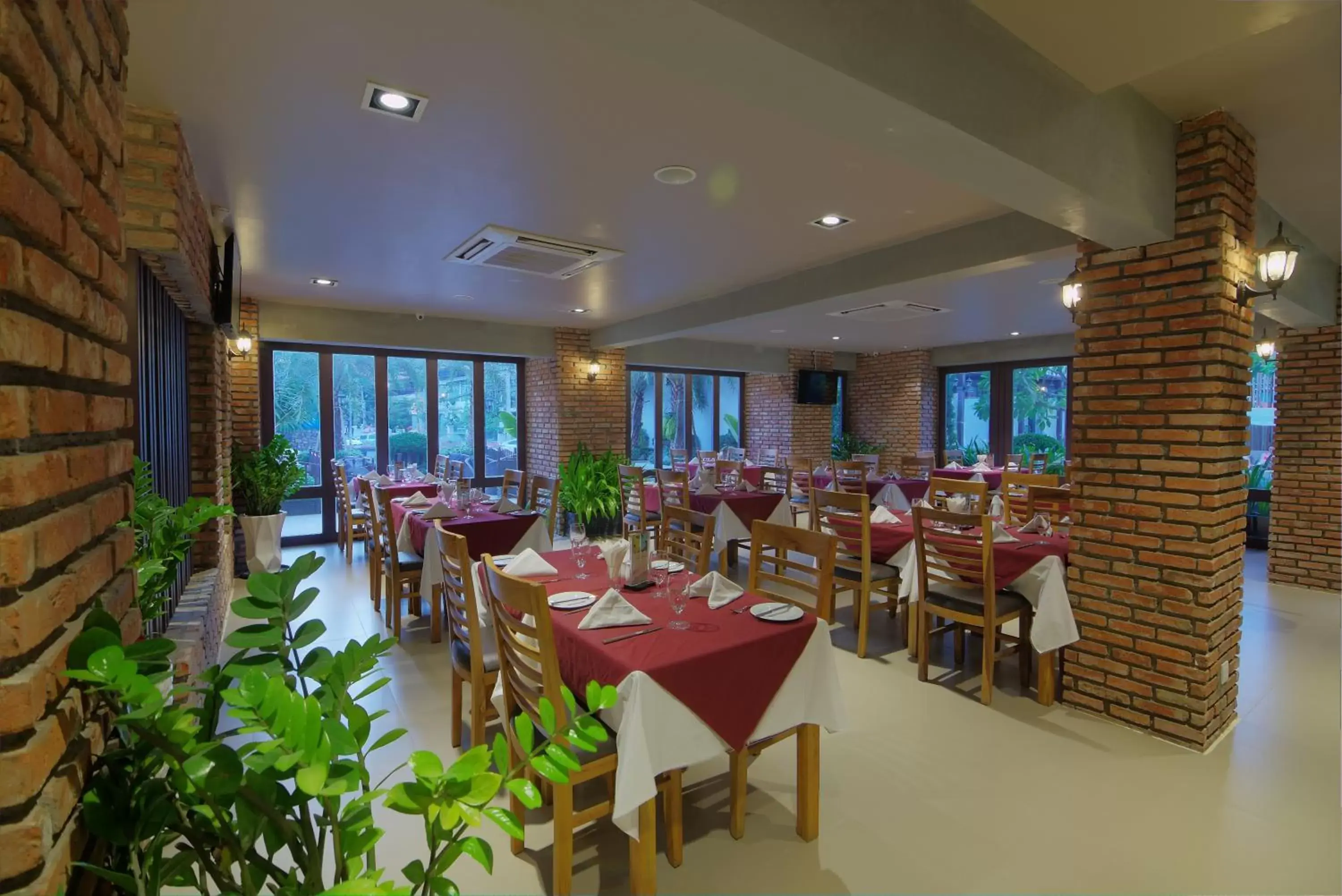 Restaurant/places to eat in Anik Boutique Hotel & Spa on Norodom Blvd Restaurant/places to eat in Anik Boutique Hotel & Spa on Norodom Blvd