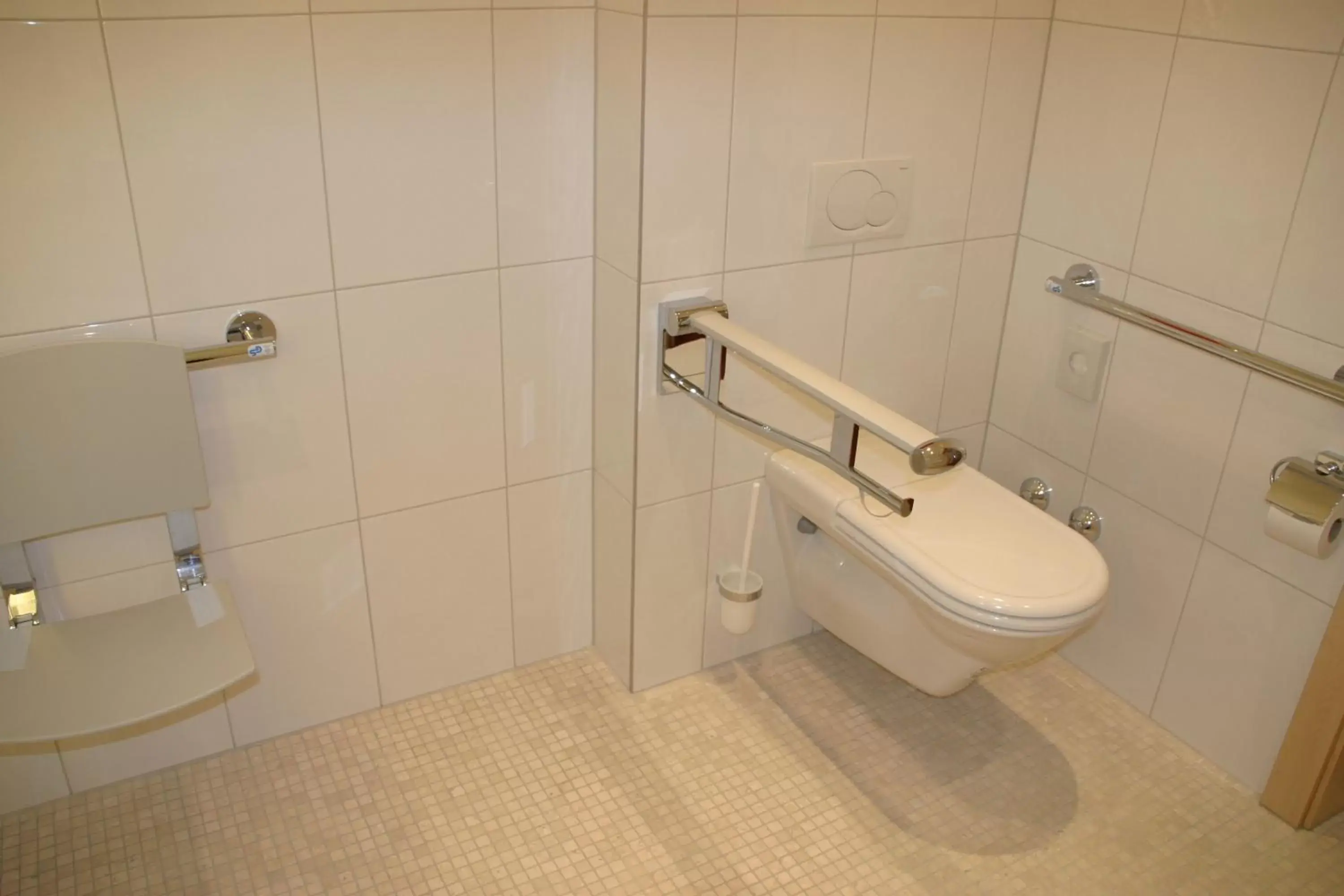 Bathroom in Austria Classic Hotel Heiligkreuz Bathroom in Austria Classic Hotel Heiligkreuz