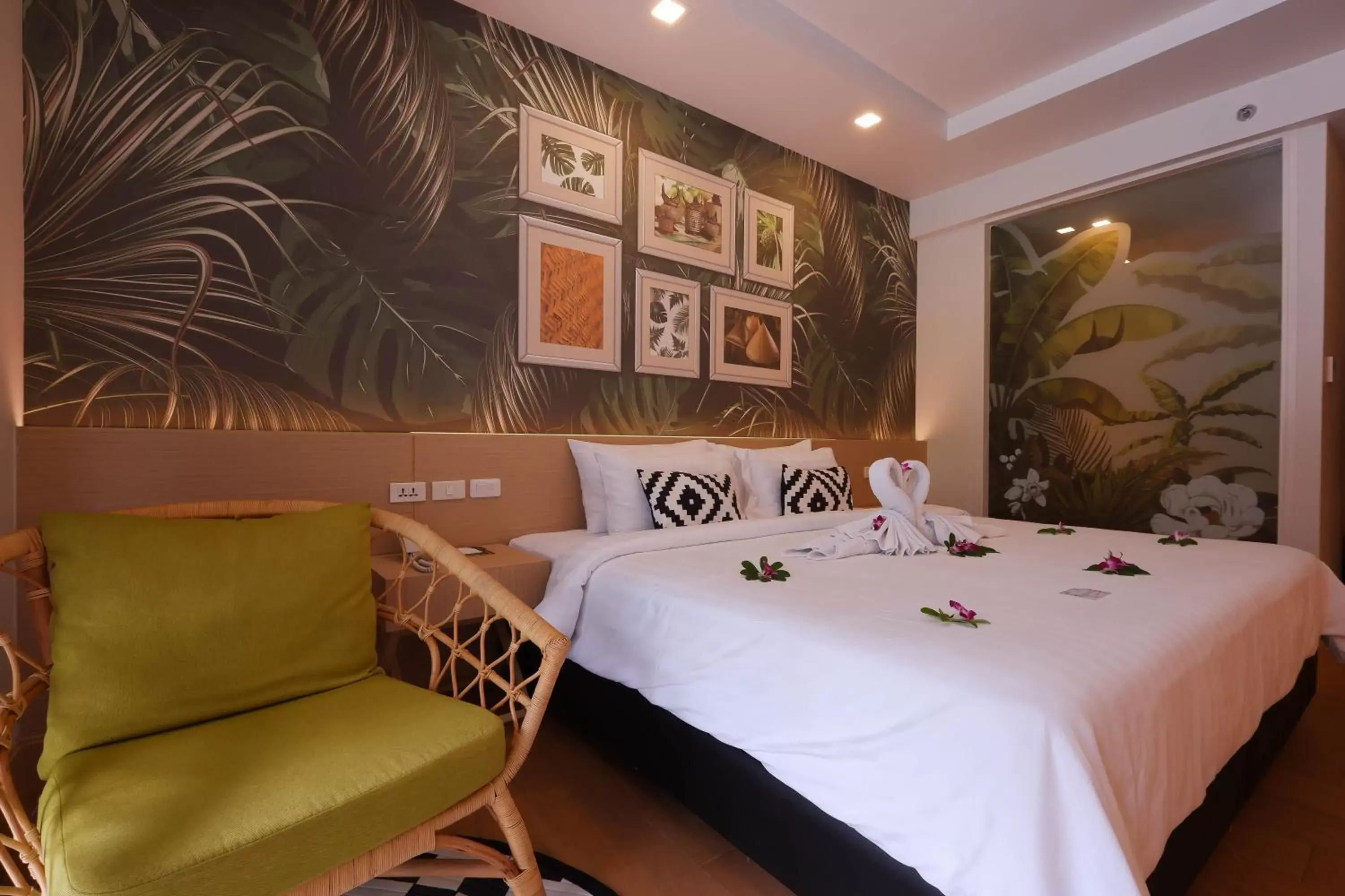 Bed in Panan Krabi Resort - SHA Extra Plus