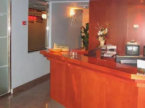 Lobby or reception, Lobby/Reception in Hotel Doña Urraca