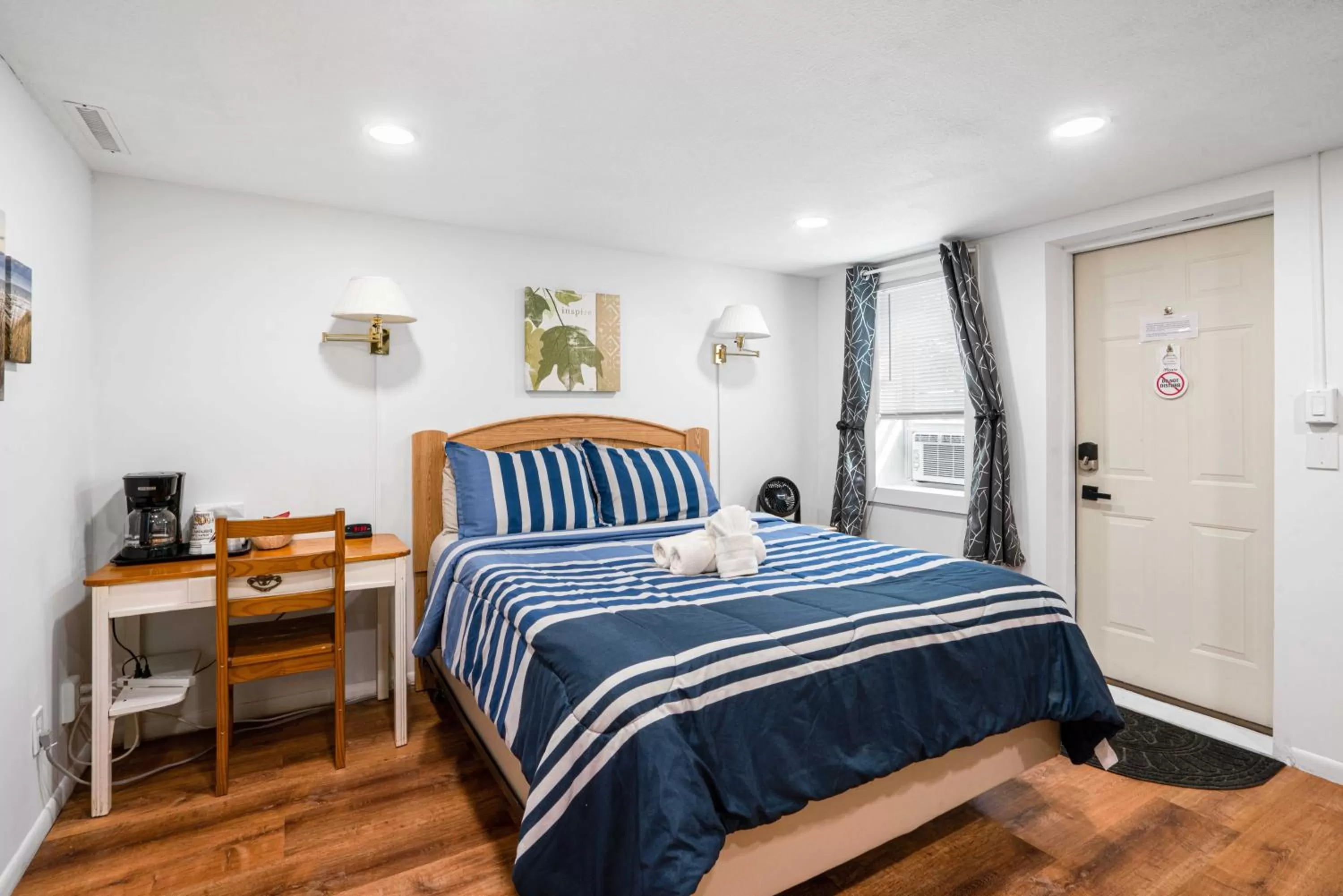 Bed in South Arm Retreats