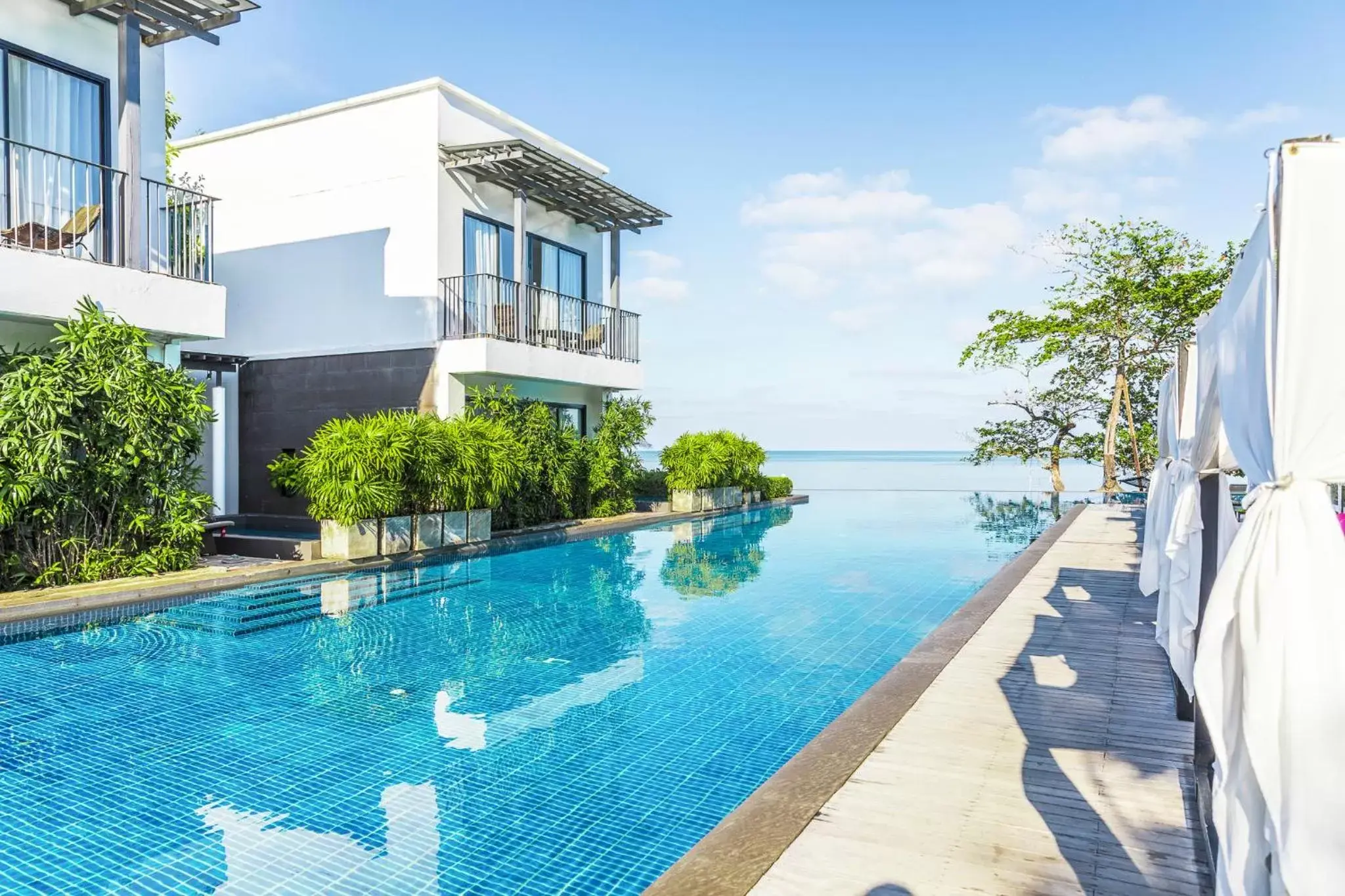 Swimming Pool in The Chill Resort and Spa, Koh Chang