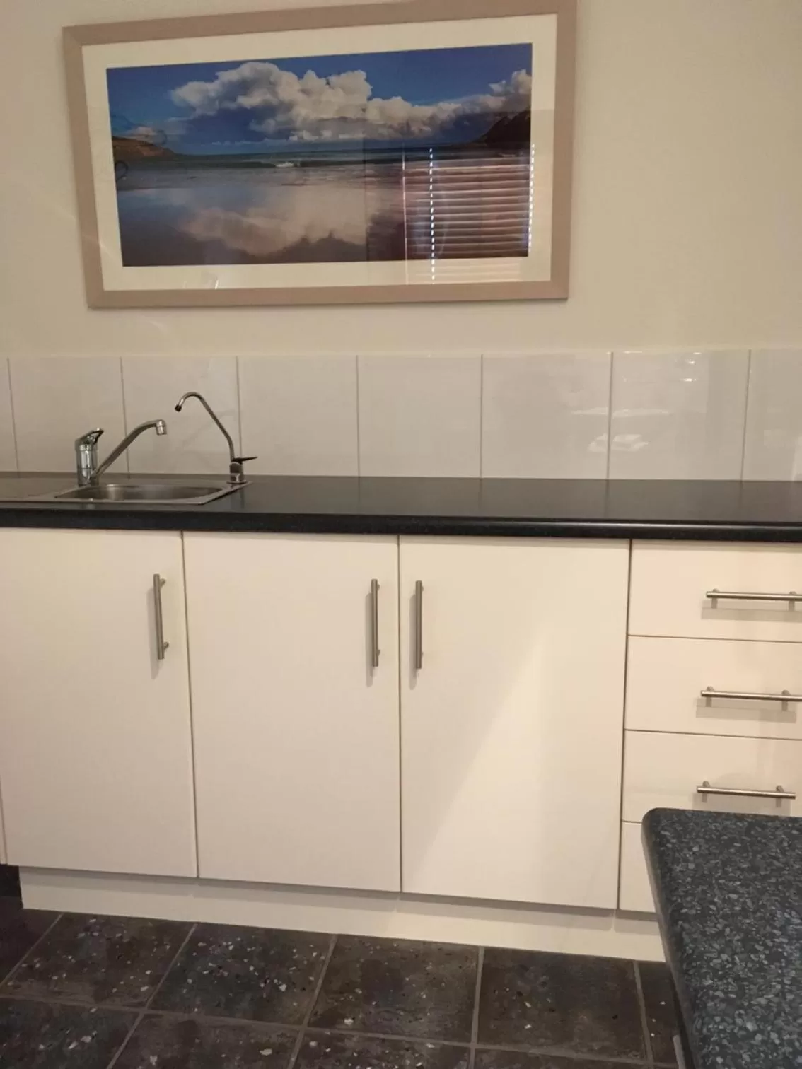 Decorative detail, Kitchen/Kitchenette in Wine and Roses Bed and Breakfast