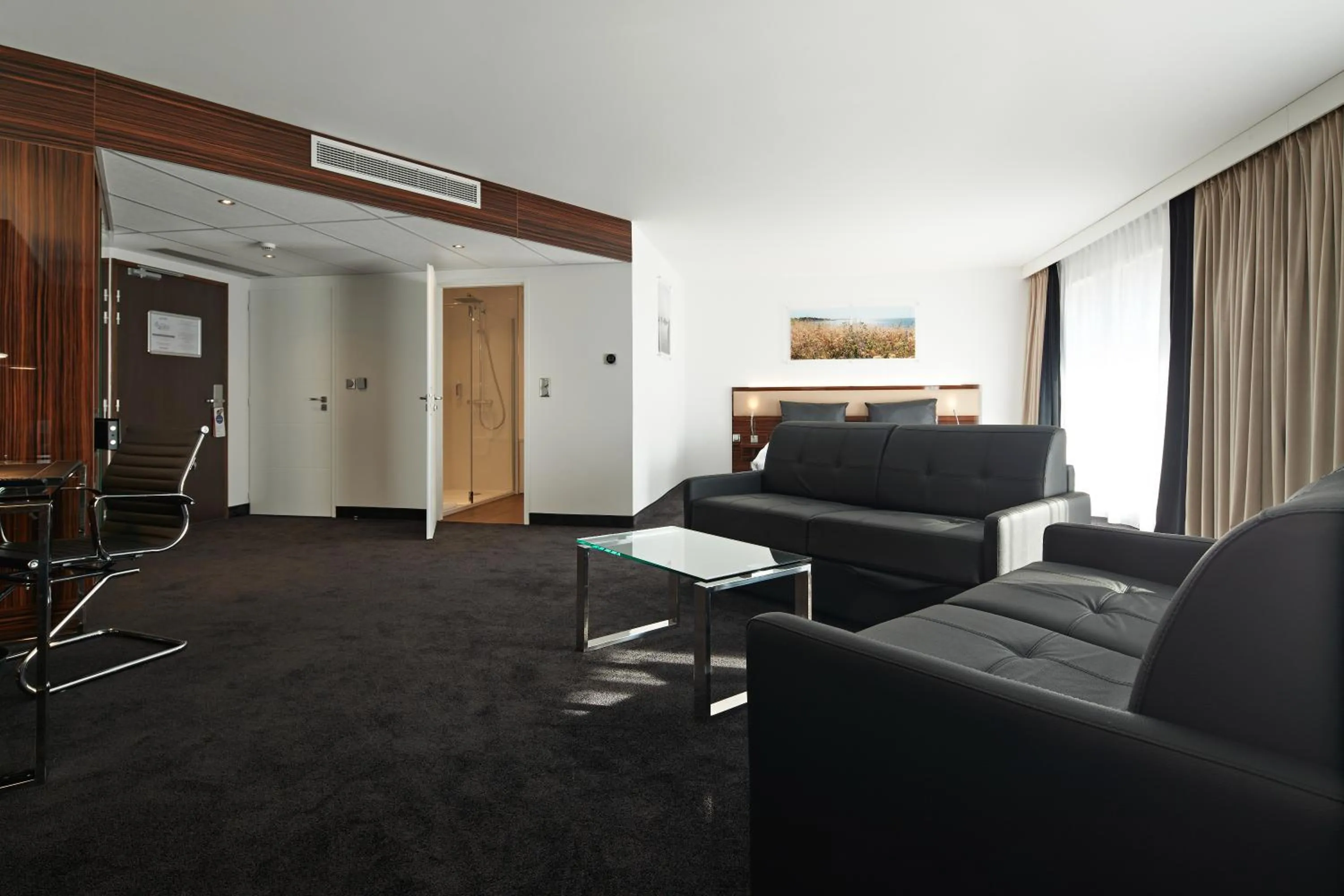 Photo of the whole room in Westotel Pornic Côte de Jade