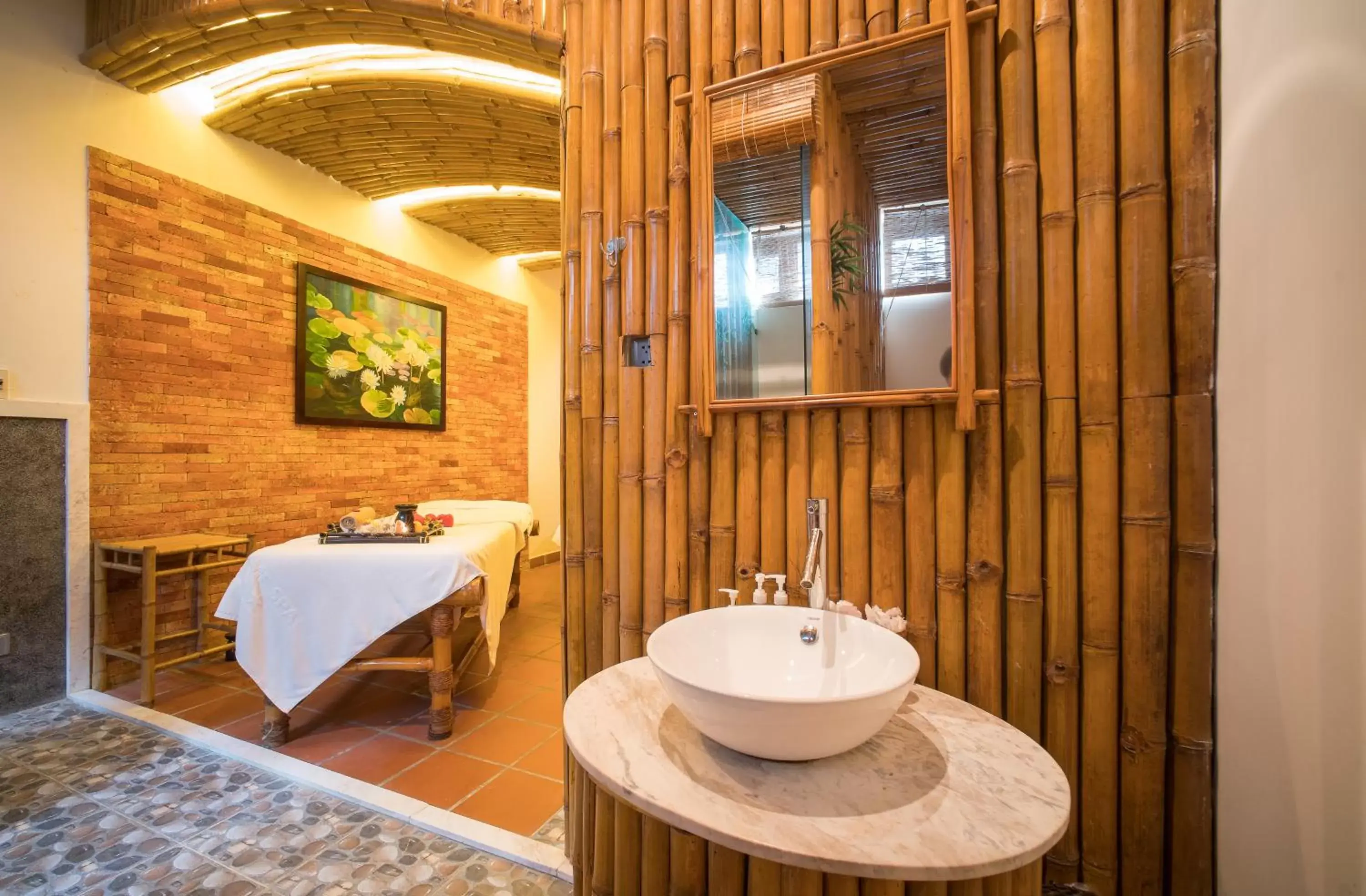 Spa and wellness centre/facilities, Bathroom in Galina Hotel & Spa