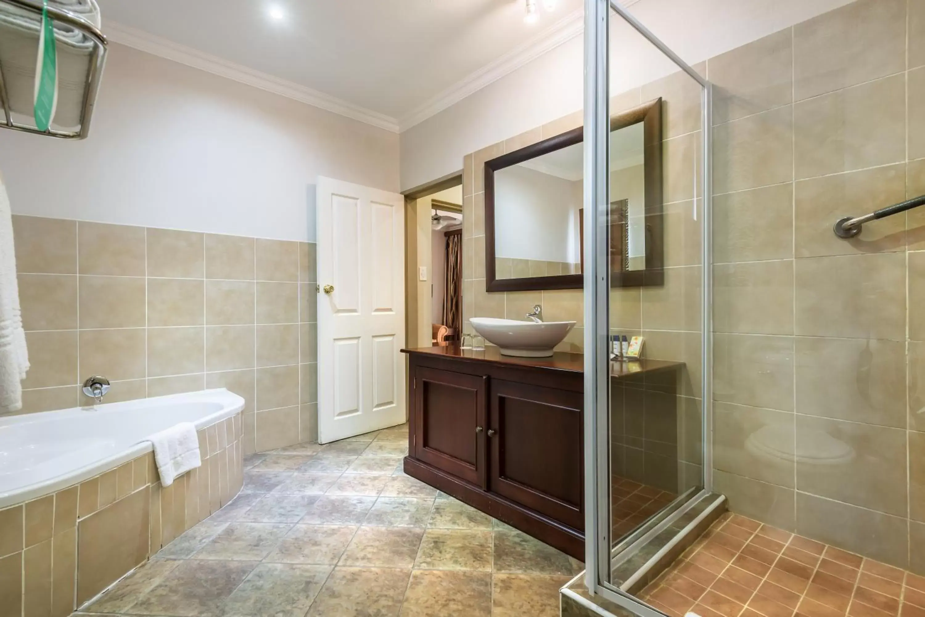 Bathroom in ANEW Hotel Witbank Emalahleni