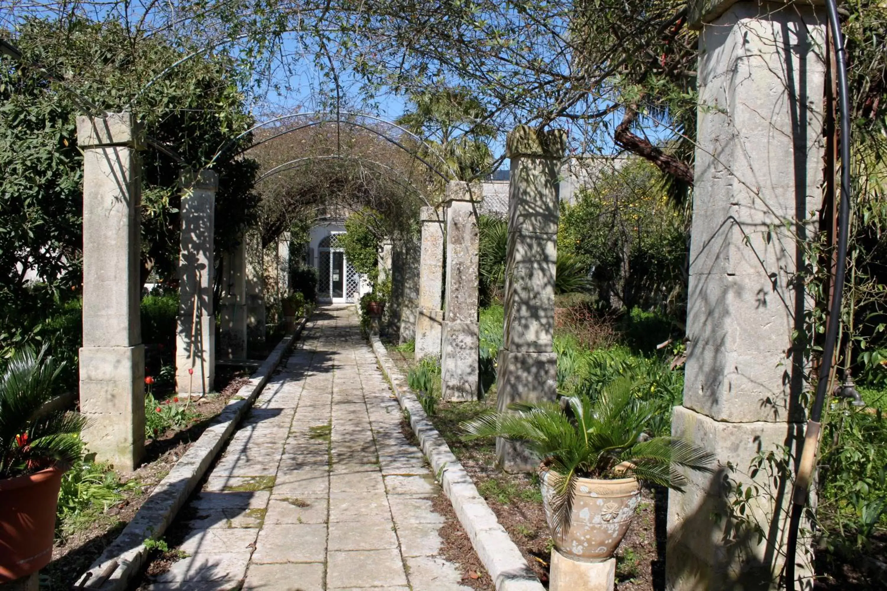 Garden in Dimora Storica ''Casa Sicuro''