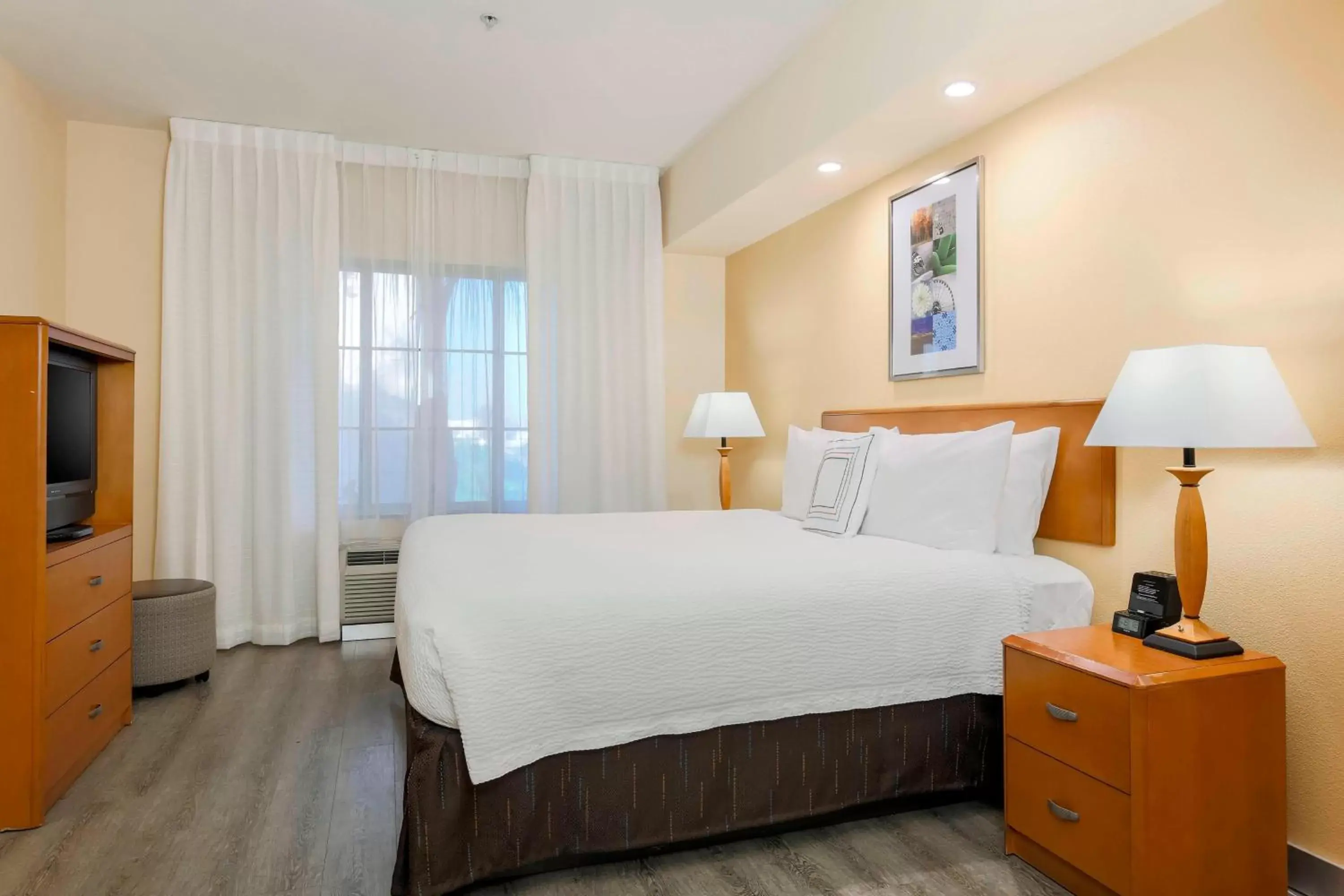 Photo of the whole room, Bed in Fairfield Inn & Suites Temecula